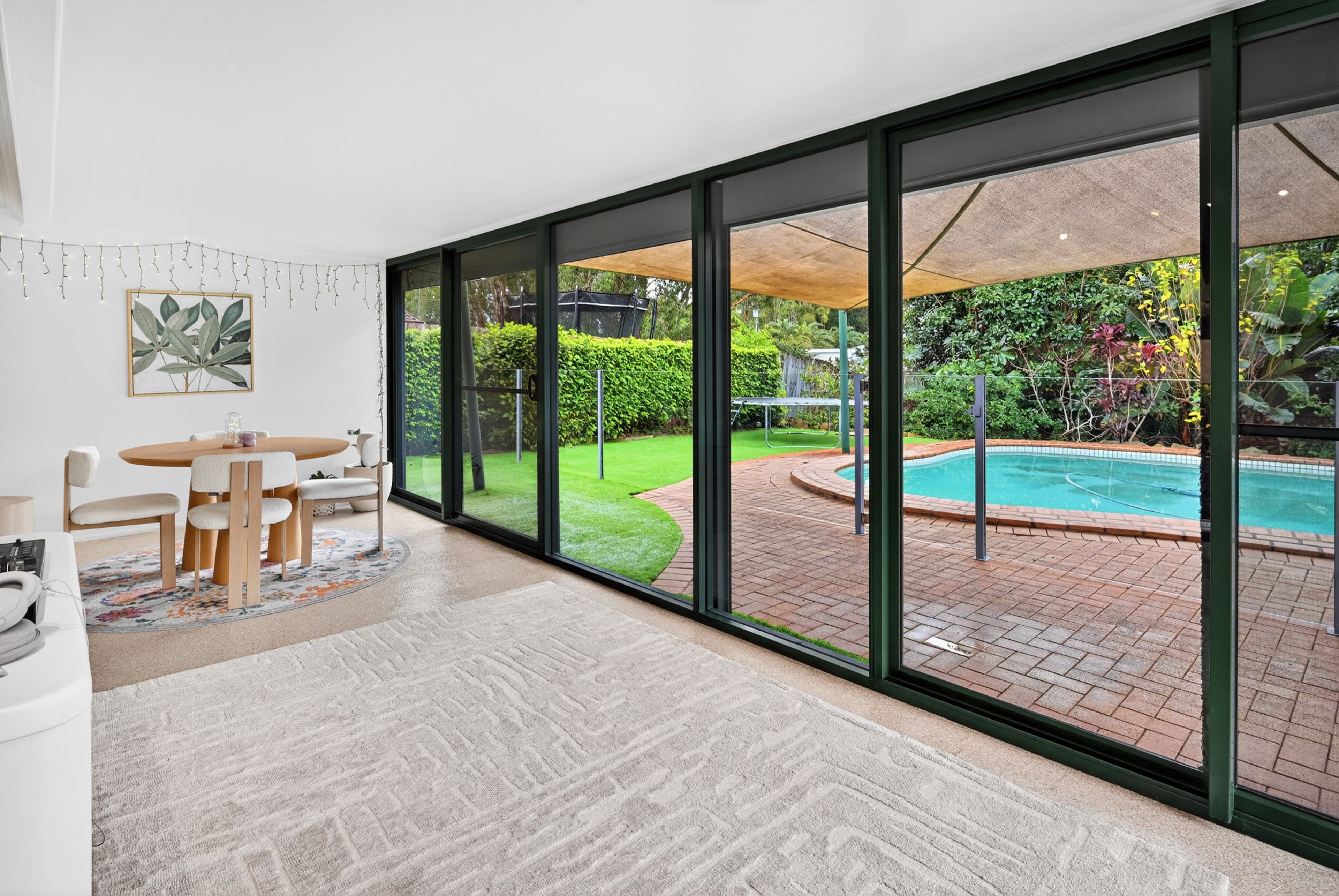6 Sacha Place, Carrara, QLD 4211