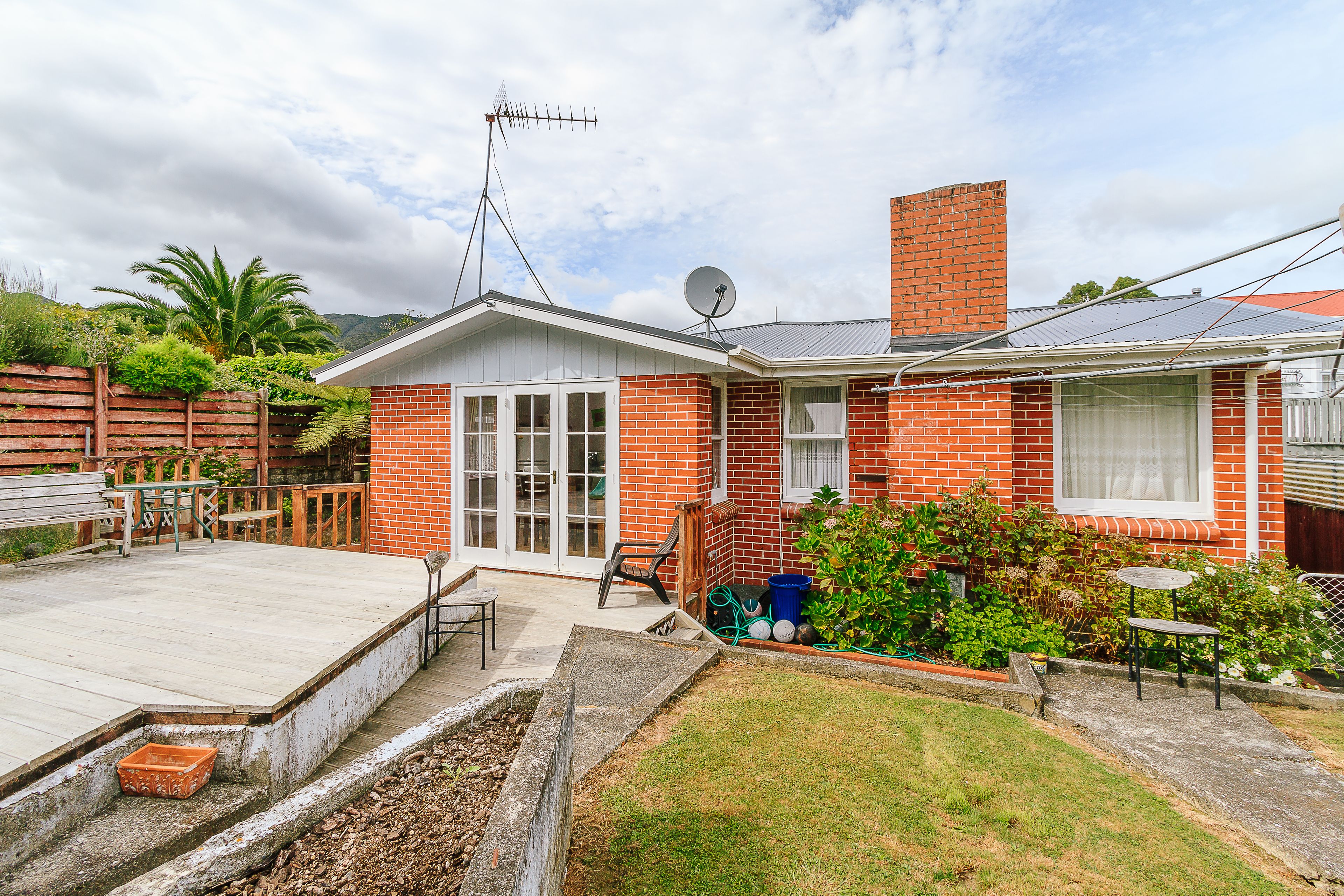21 Horoeka Street, Stokes Valley, Lower Hutt City