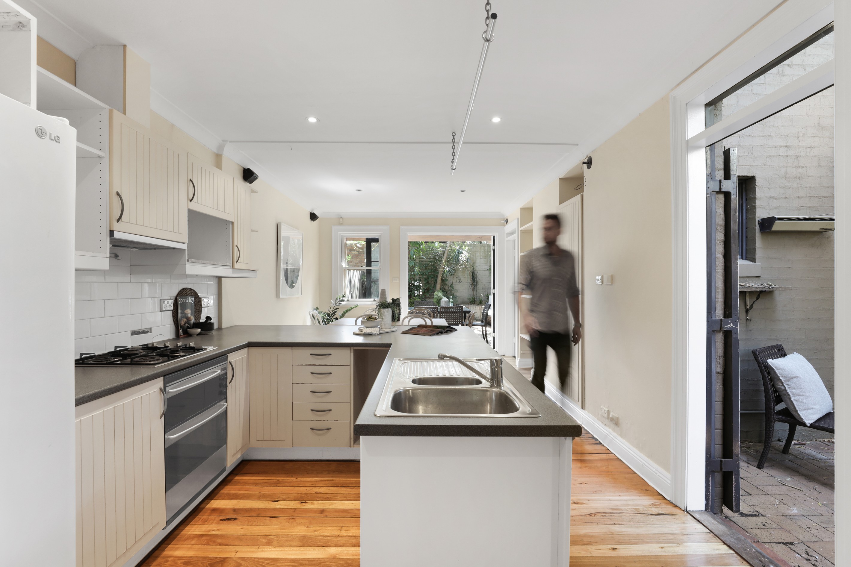 33 Simmons Street, Enmore, NSW 2042