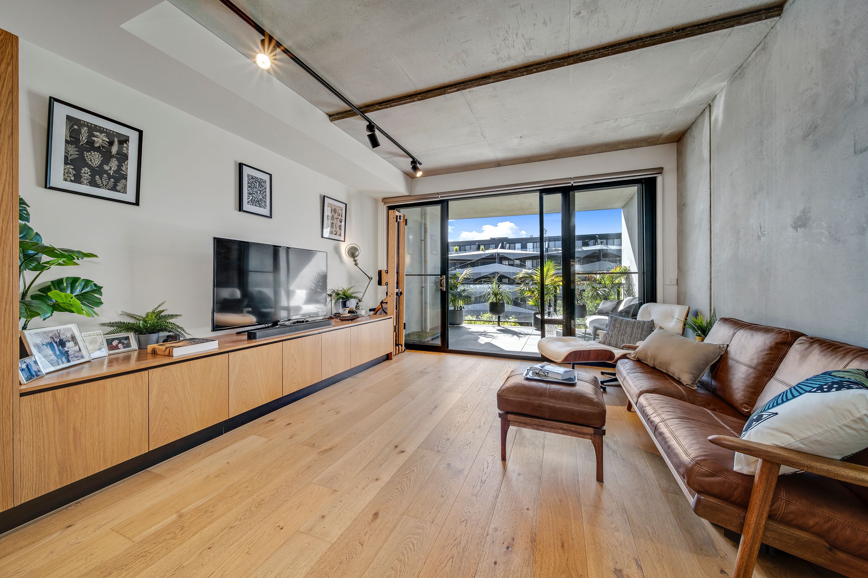27 Lonsdale Street, Braddon ACT 2612