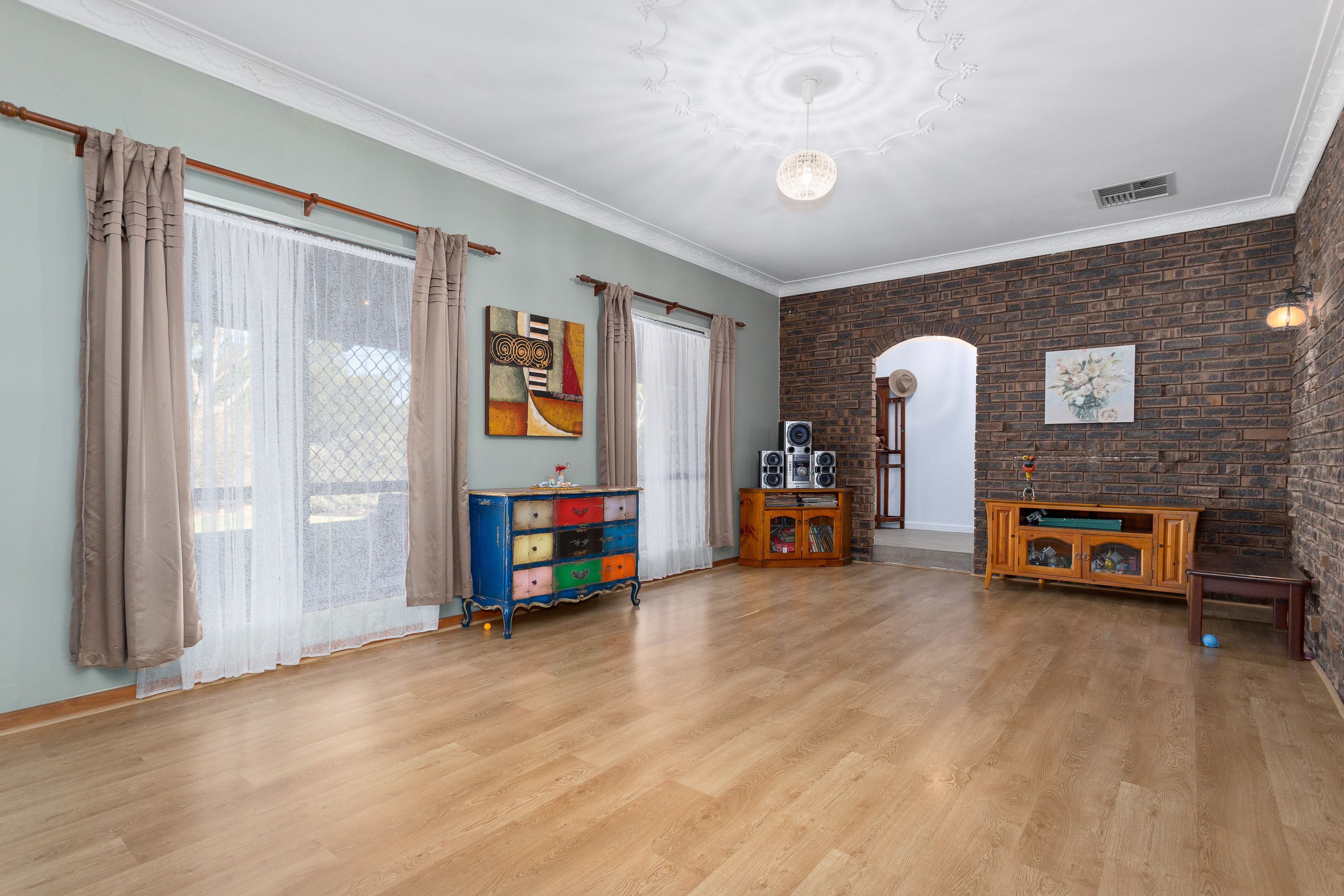 11 Scrivner Road, Herne Hill, WA 6056
