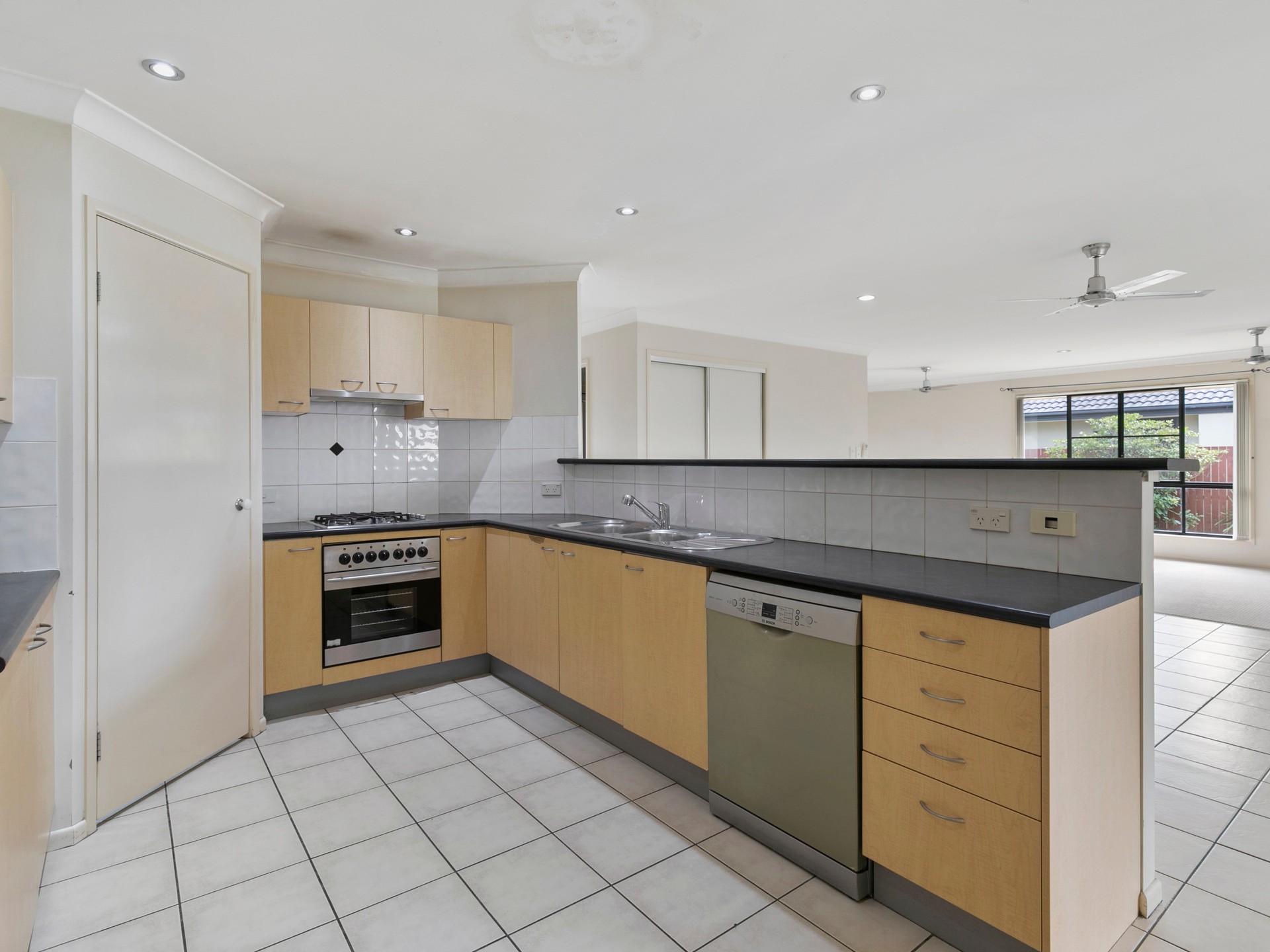 17 Matthew Street, Carseldine, QLD 4034