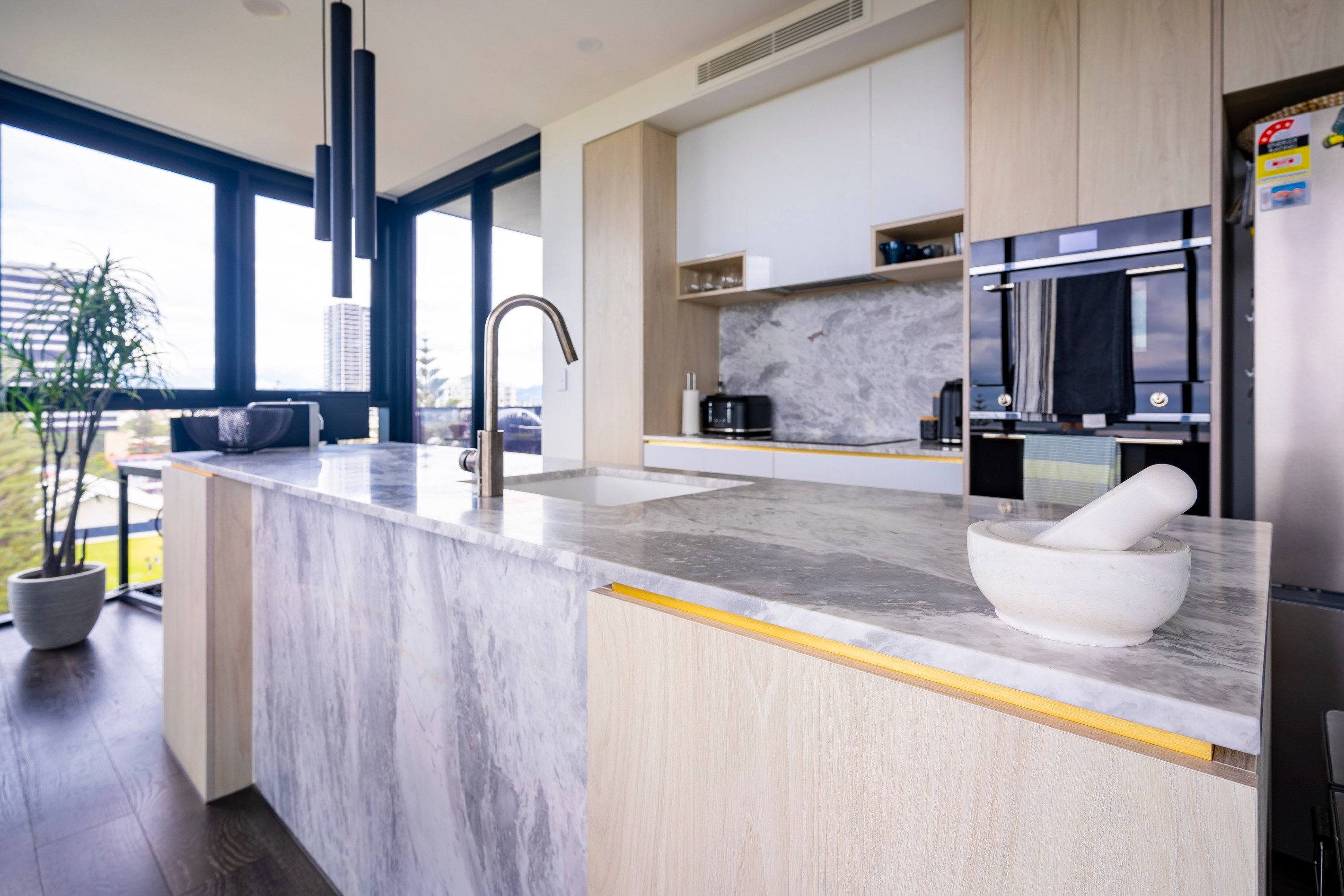 602/185 Old Burleigh Road, Broadbeach, QLD 4218