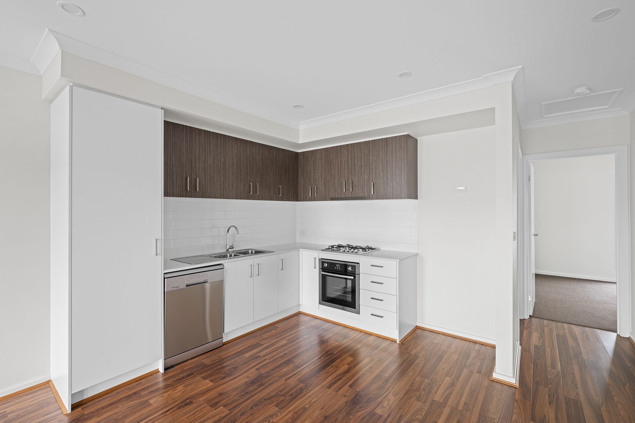 14 Lumeah Drive, Cranbourne West, VIC 3977