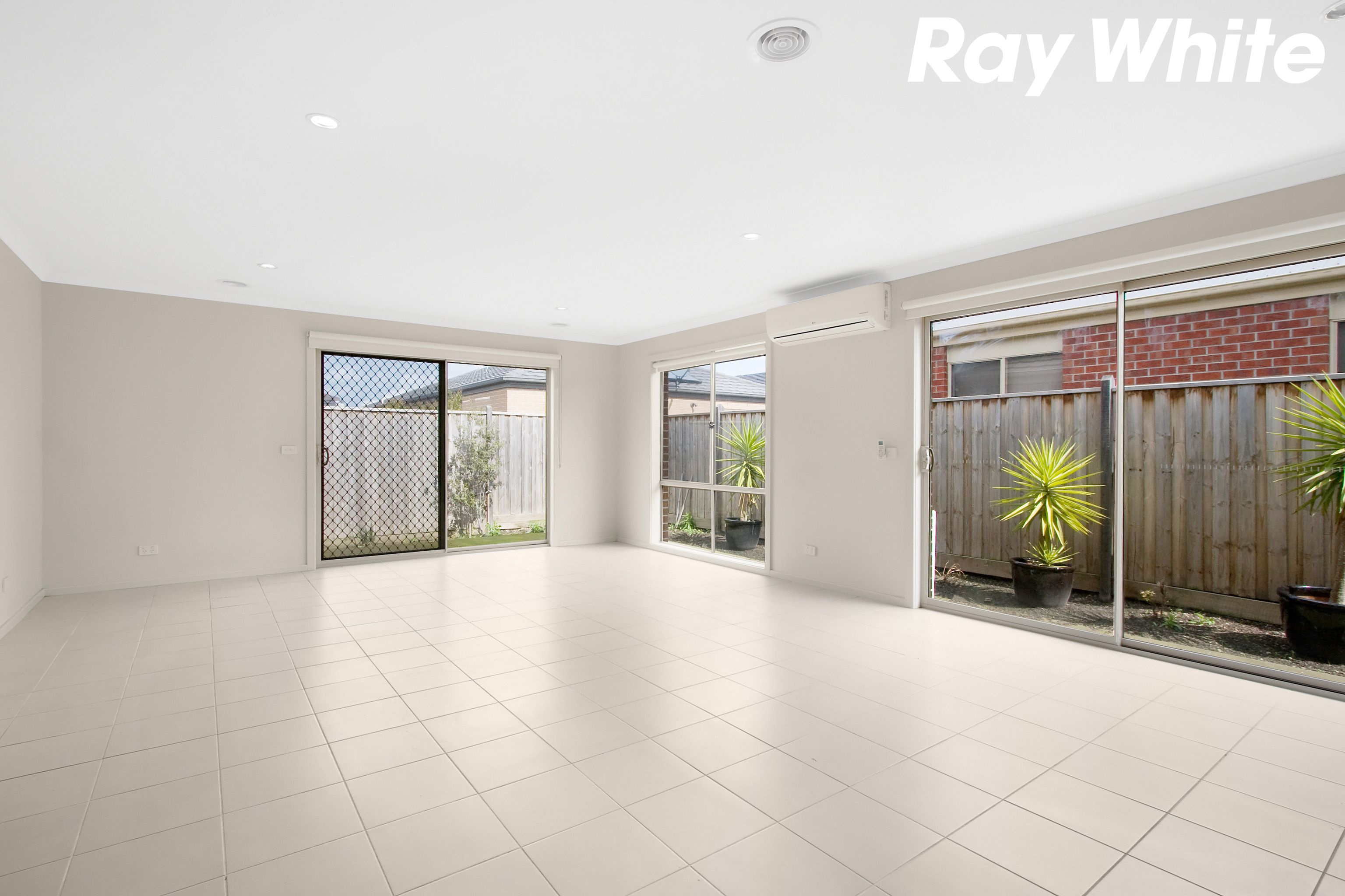 6 Markbeech Crescent, Officer, VIC 3809