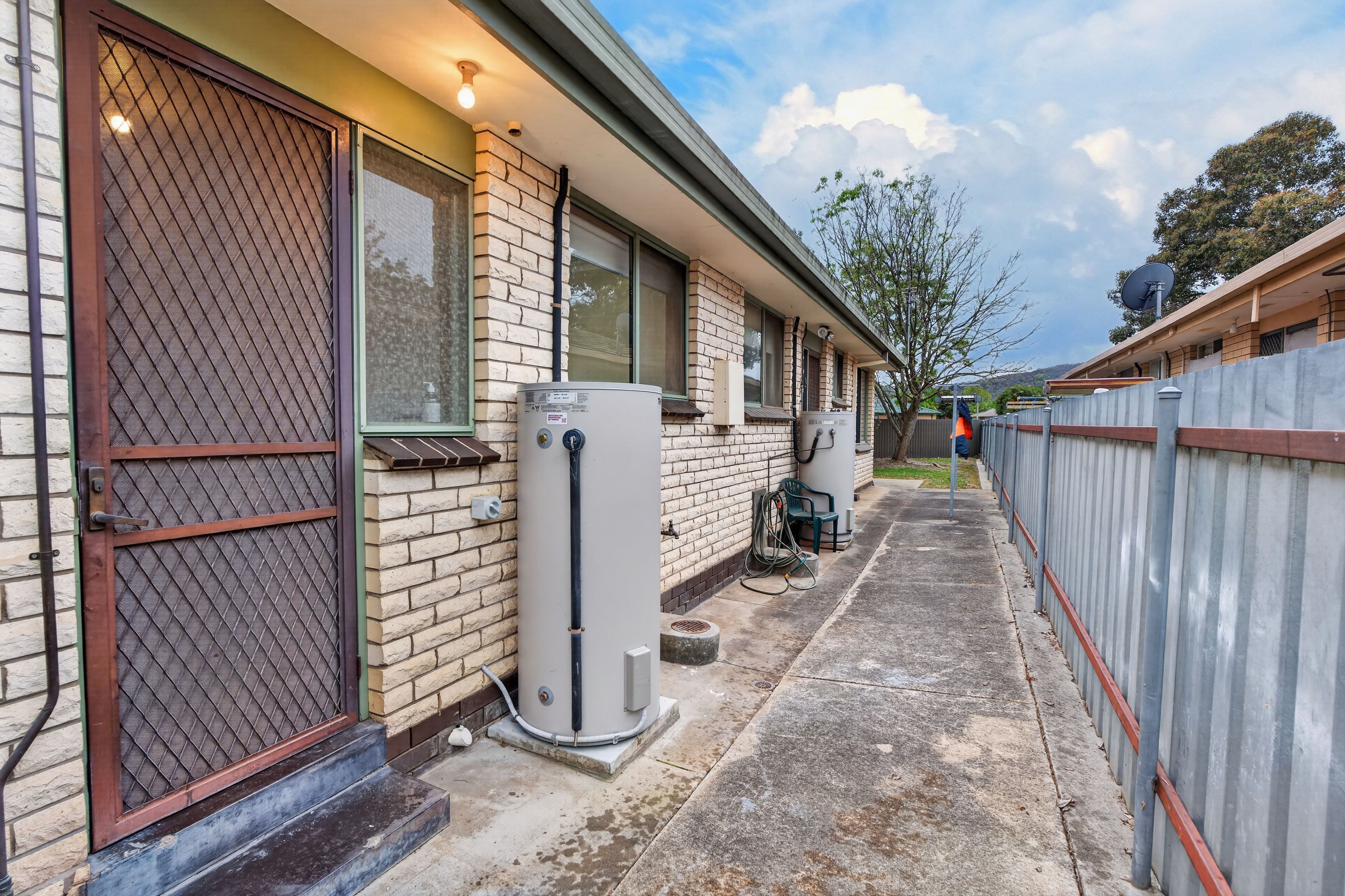 2/568 Grayfern Court — photo 15 of 18