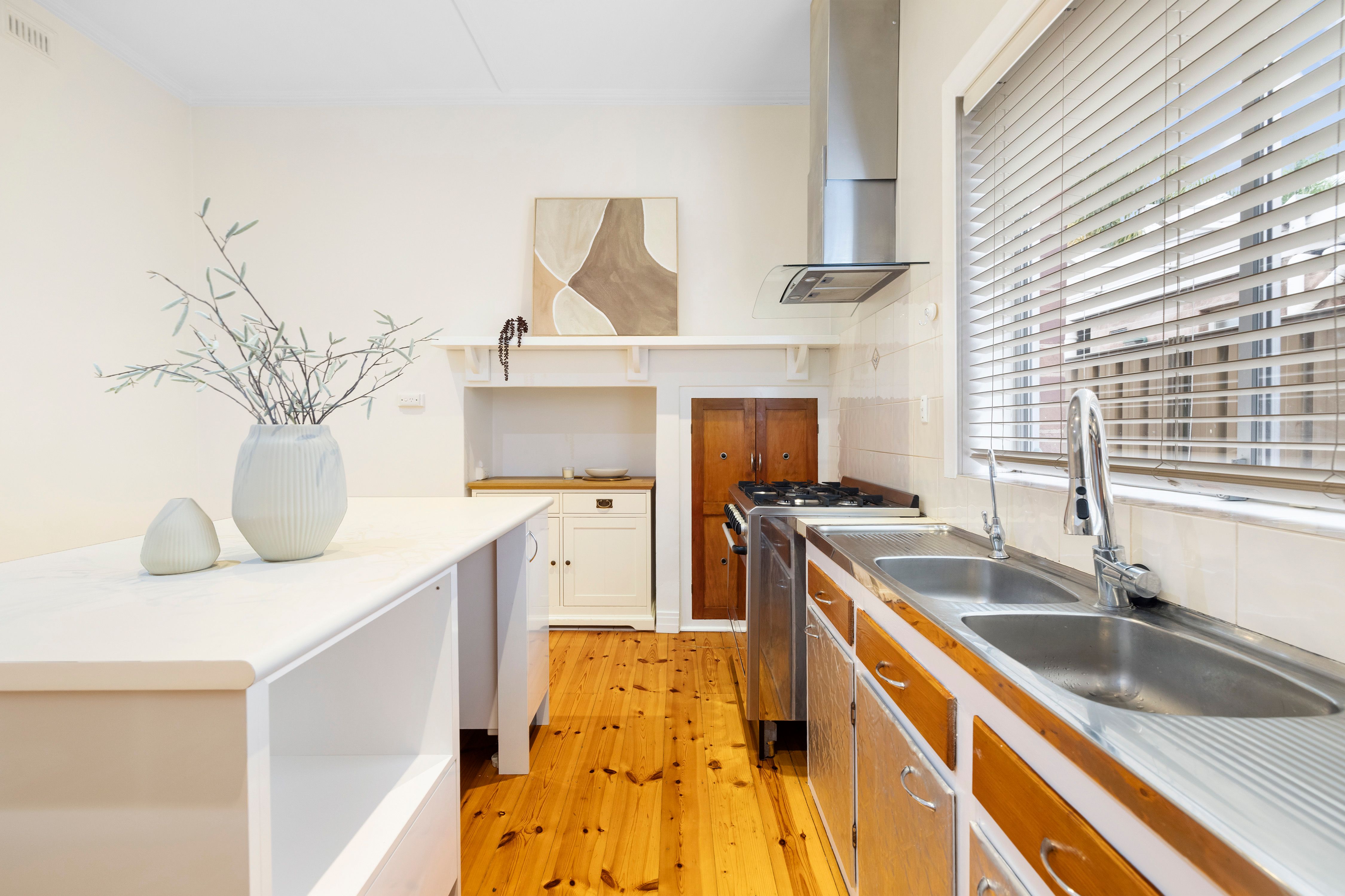 25 Struan Avenue — photo 12 of 22