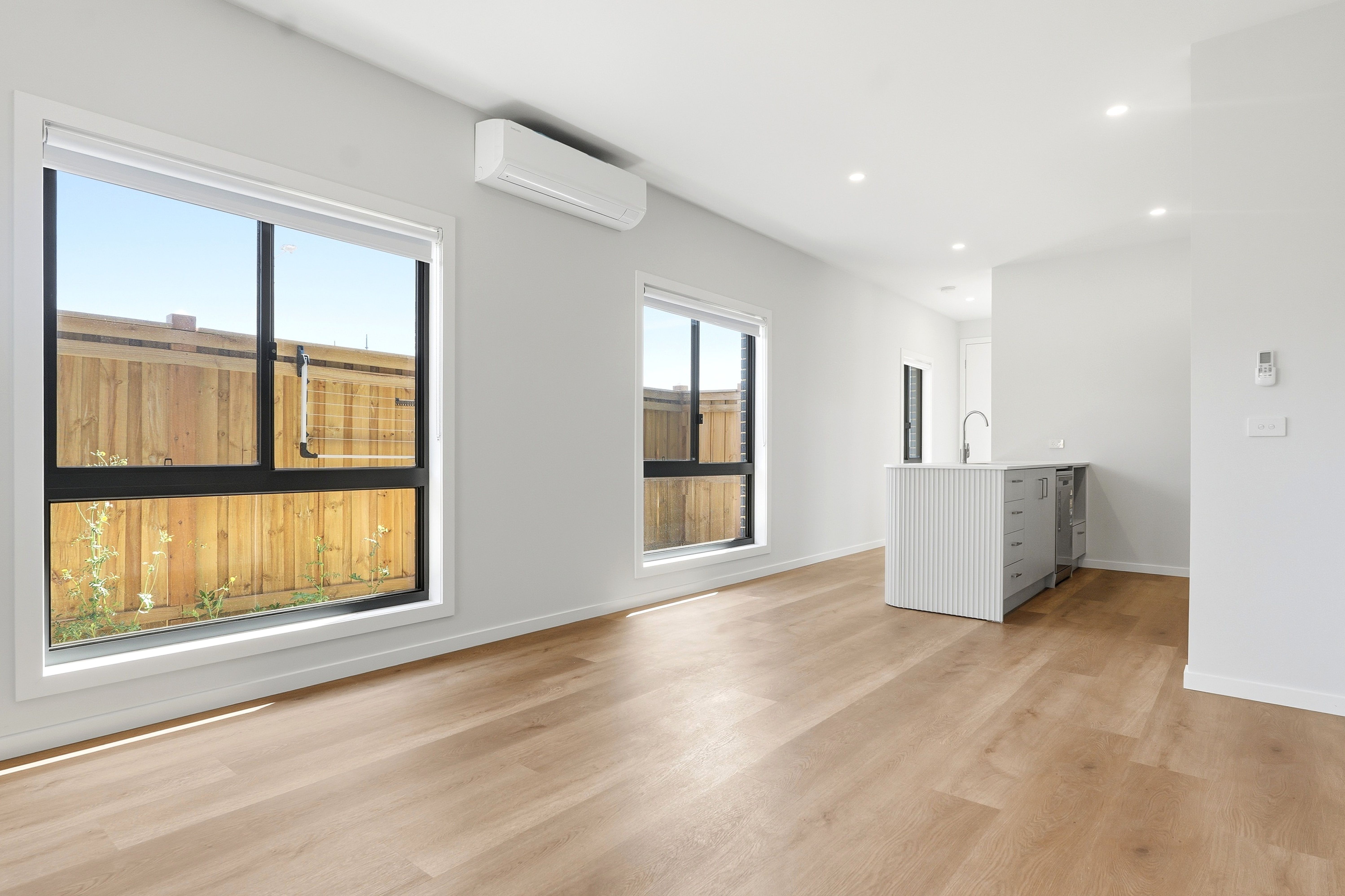 28 Swansea Road, MANOR LAKES, VIC 3024