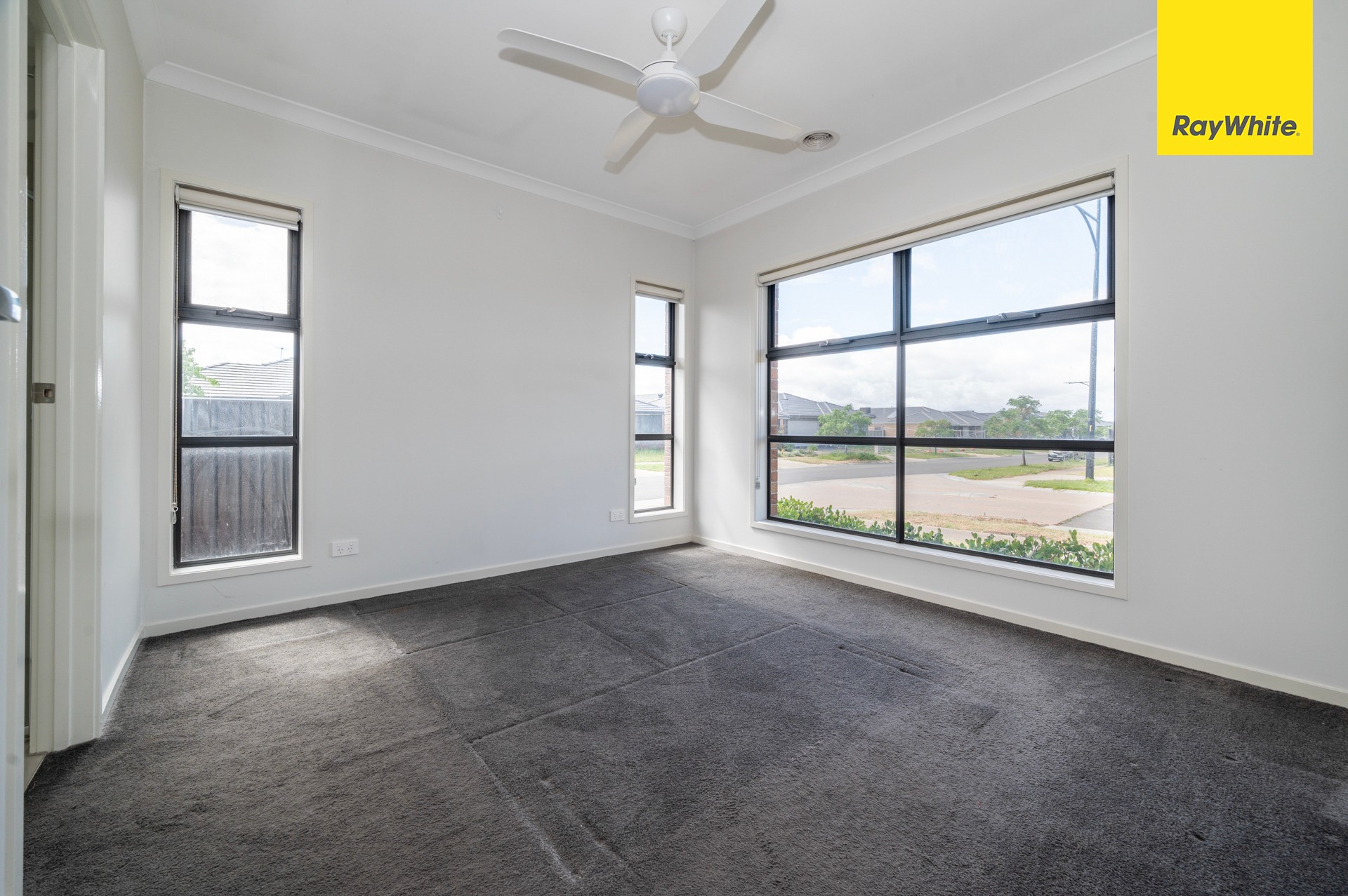 2 Satchville Road, Melton West, VIC 3337