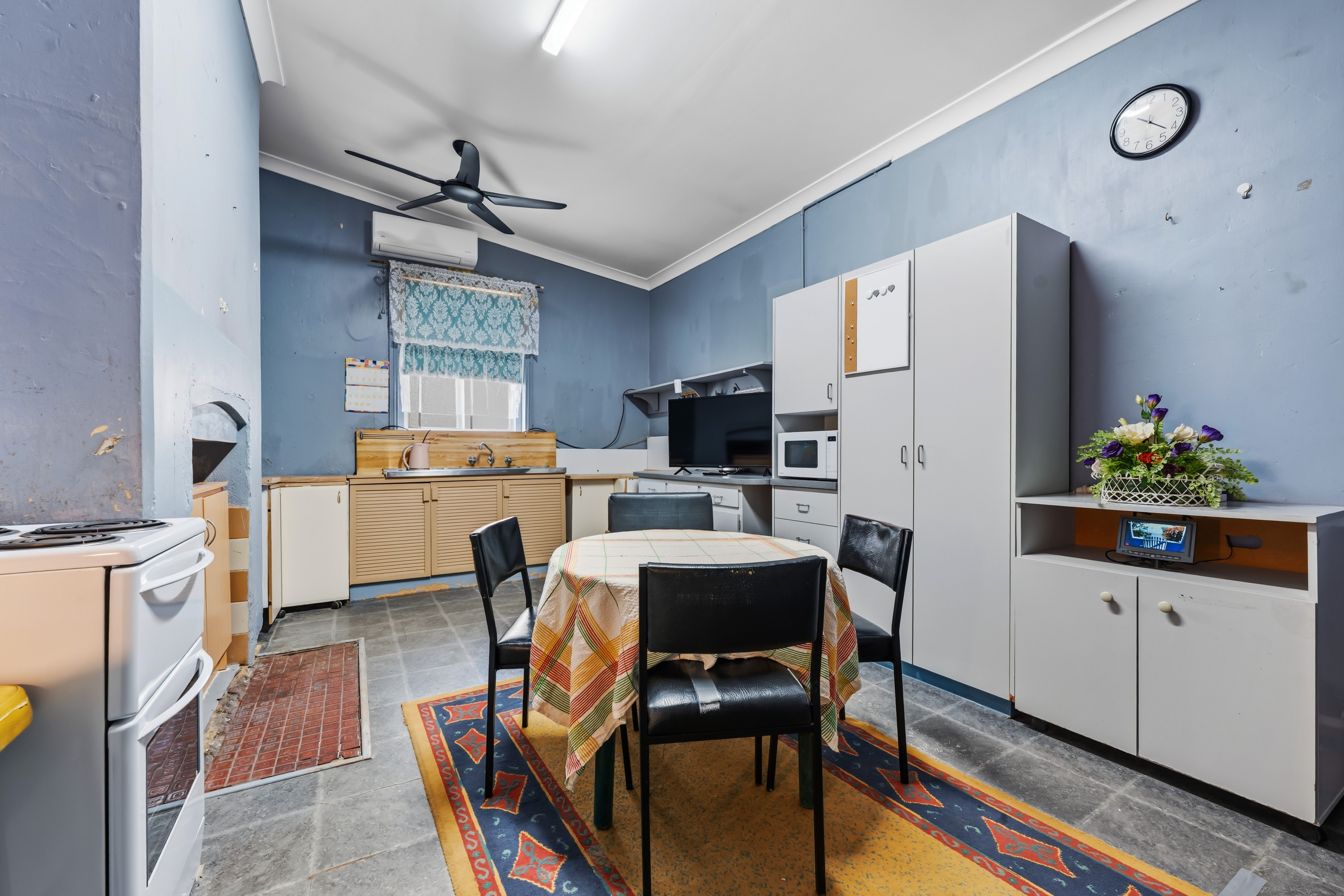 90 Francis Street — photo 10 of 24