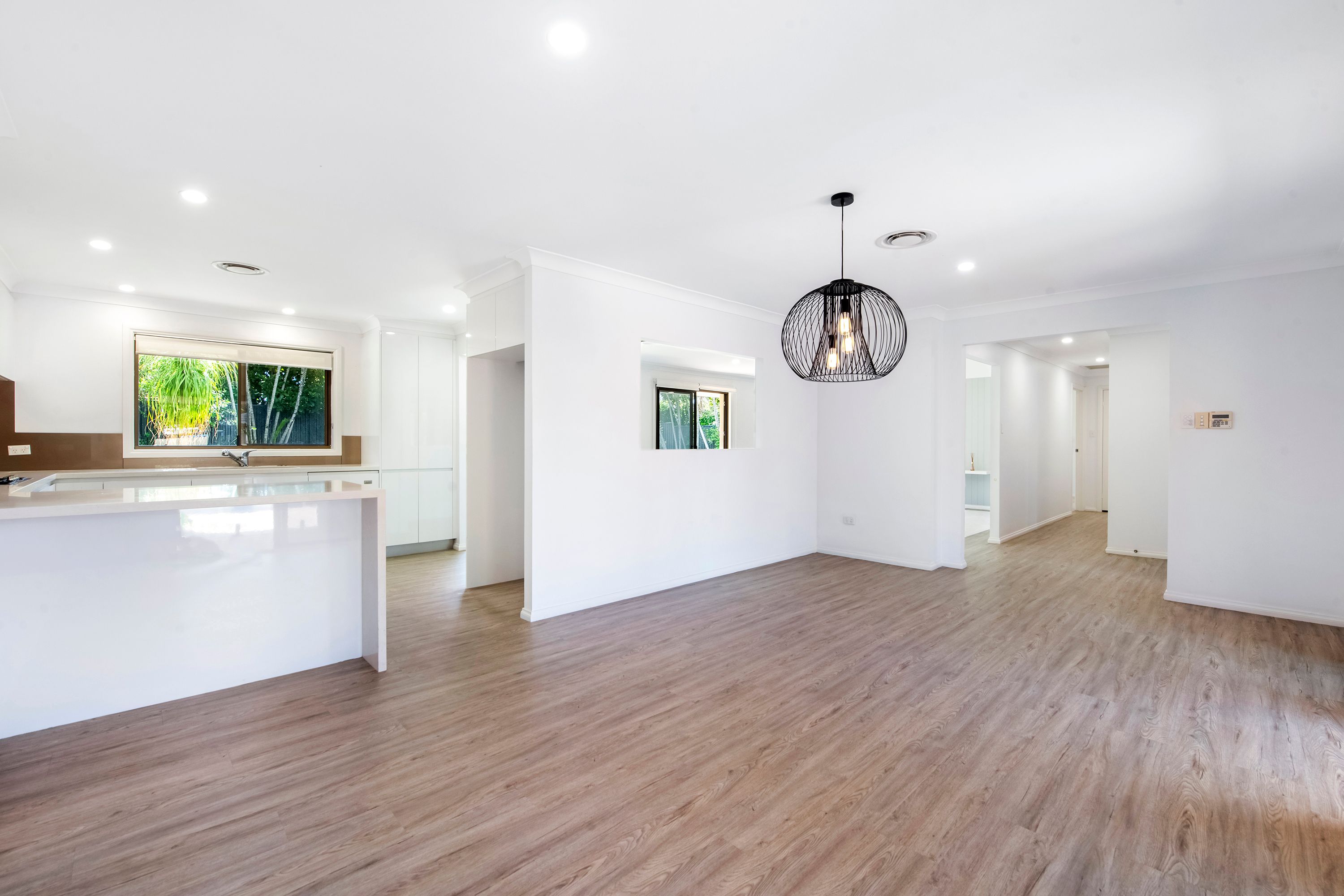 15 Forster Avenue — photo 4 of 11