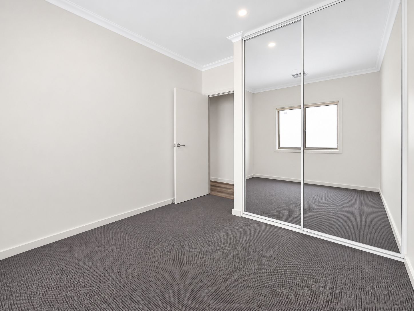 24 Rye Street — photo 8 of 13