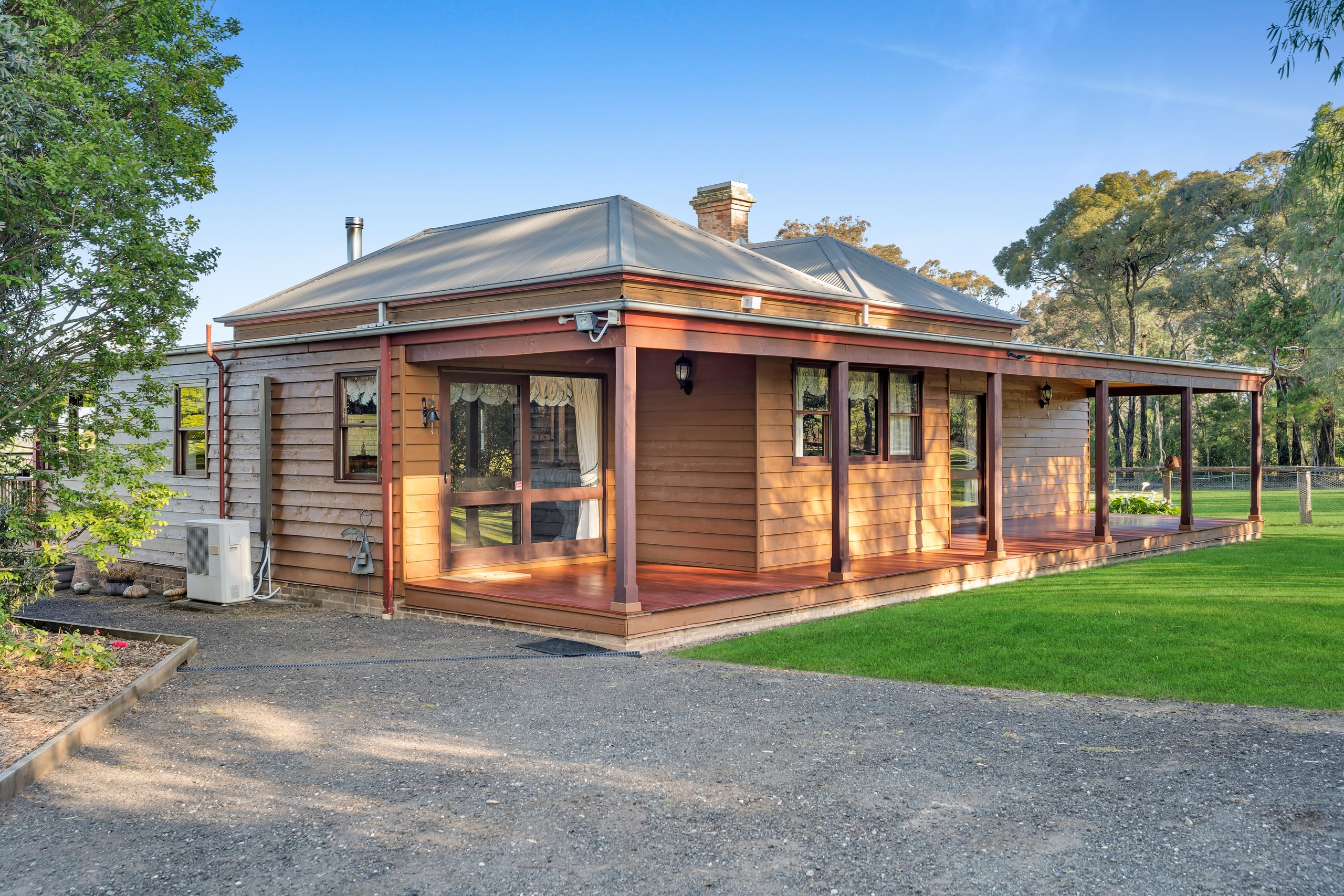 120 Oaks Road, Thirlmere, NSW 2572
