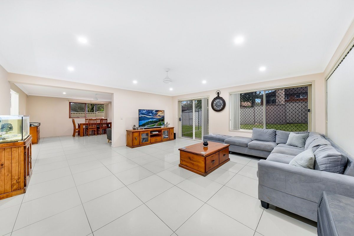 282 St Johns Road, Bradbury, NSW 2560