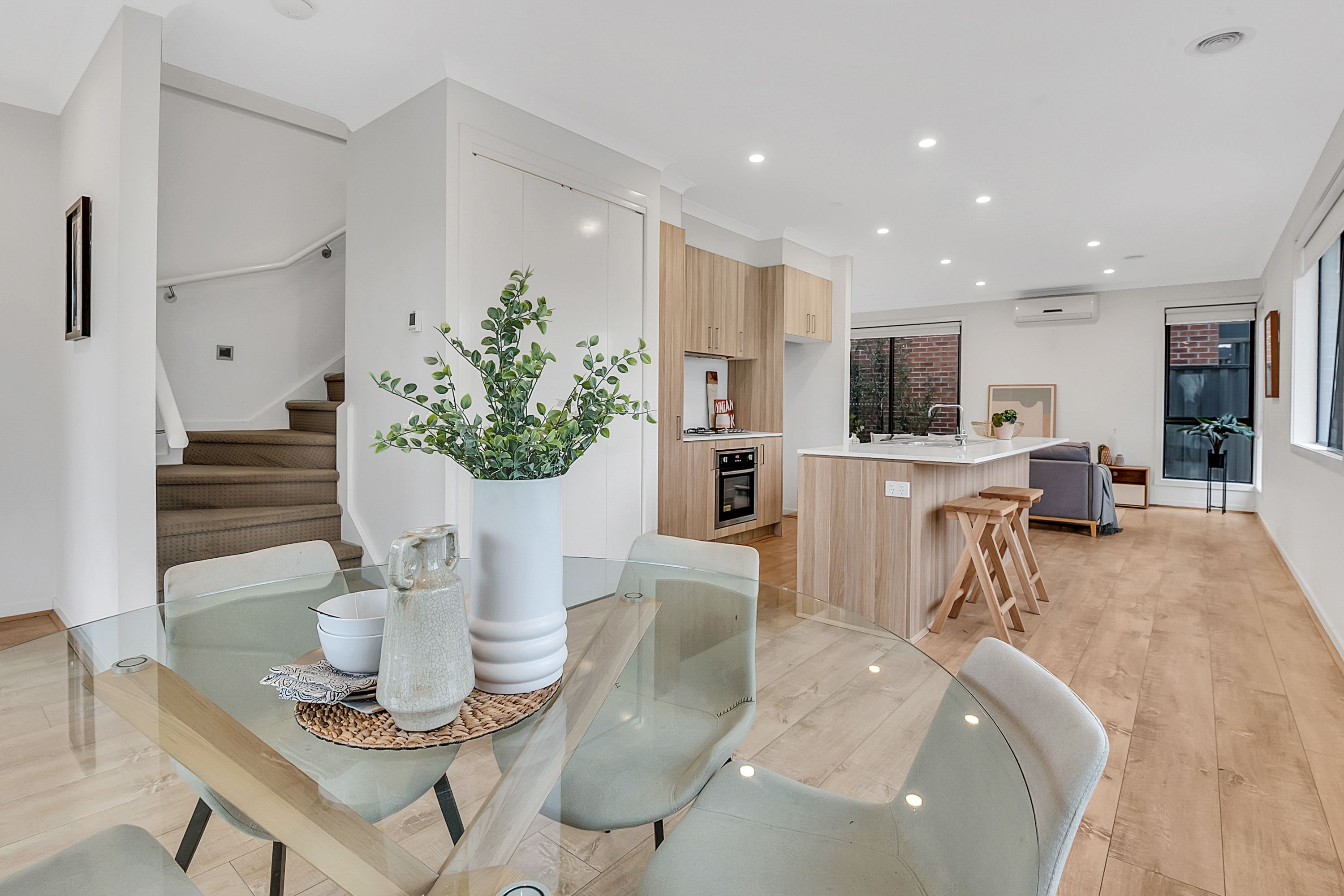 24 Ardour Grove, Craigieburn, VIC 3064