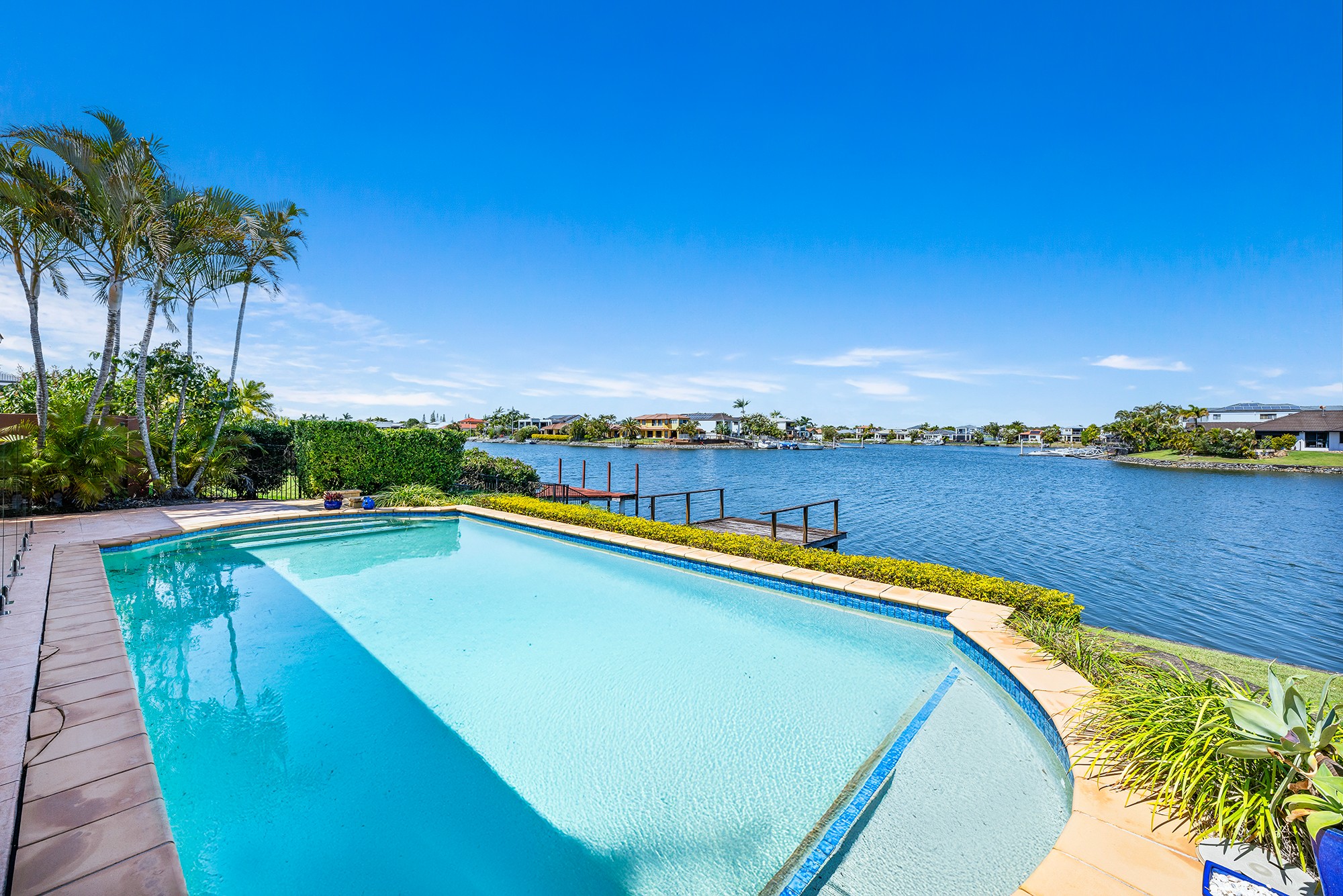 32 The Peninsula, Helensvale, QLD 4212