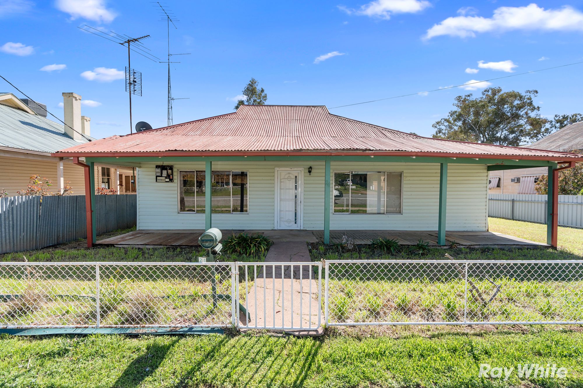 24 Waterview Street, Ganmain NSW 2702