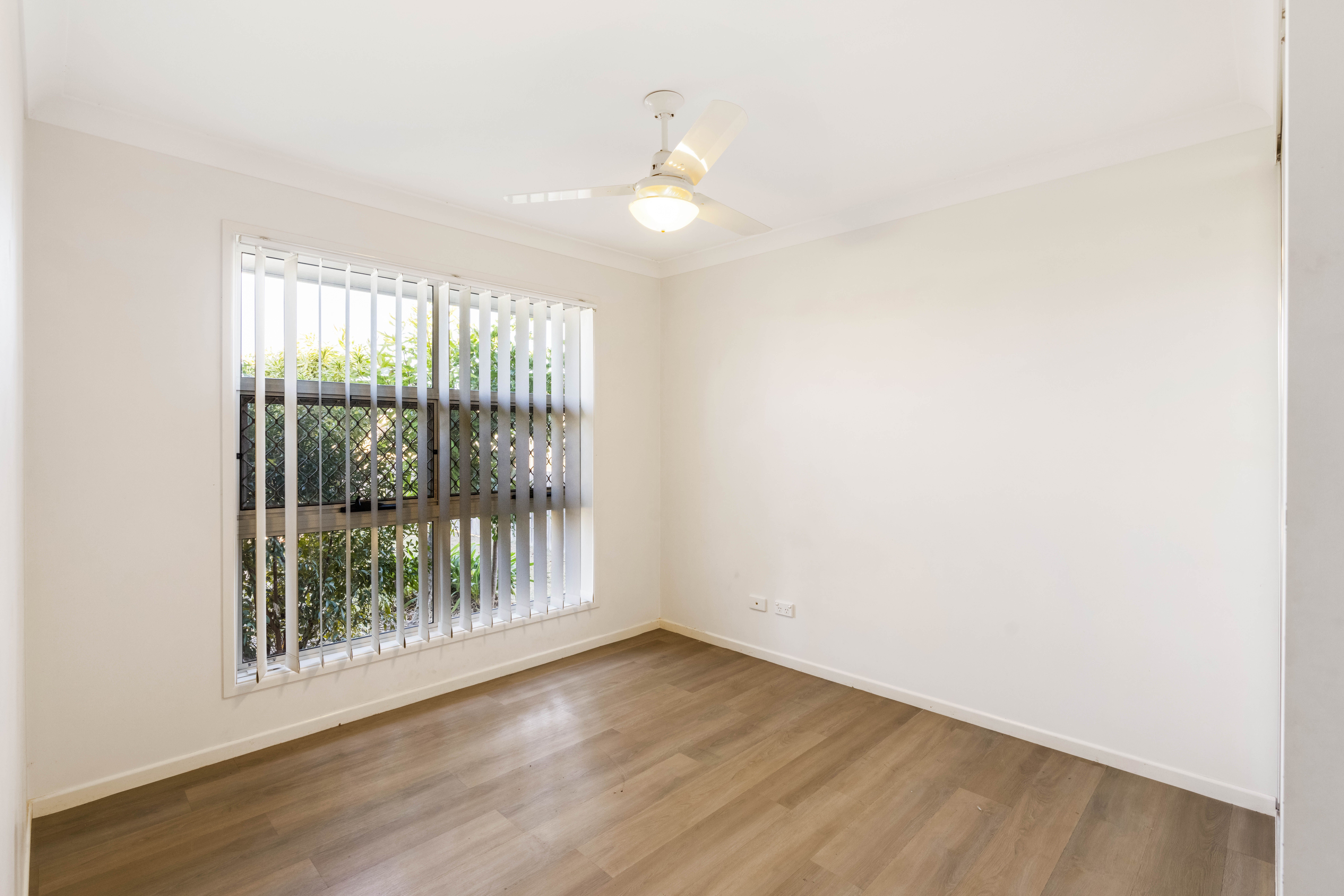 27 Jones Court — photo 8 of 17