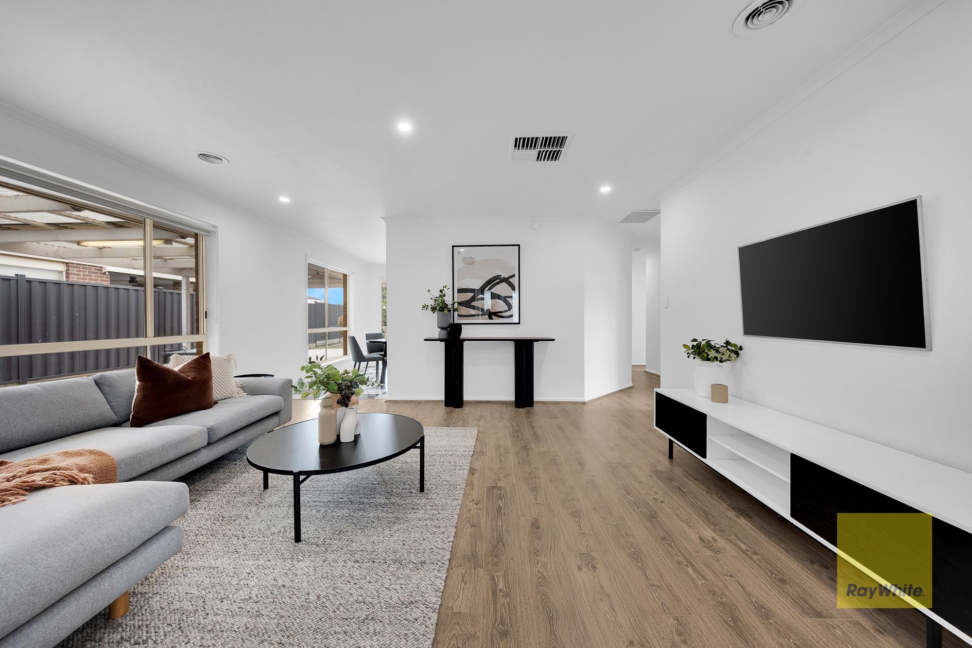 71 Leila Street — photo 5 of 23