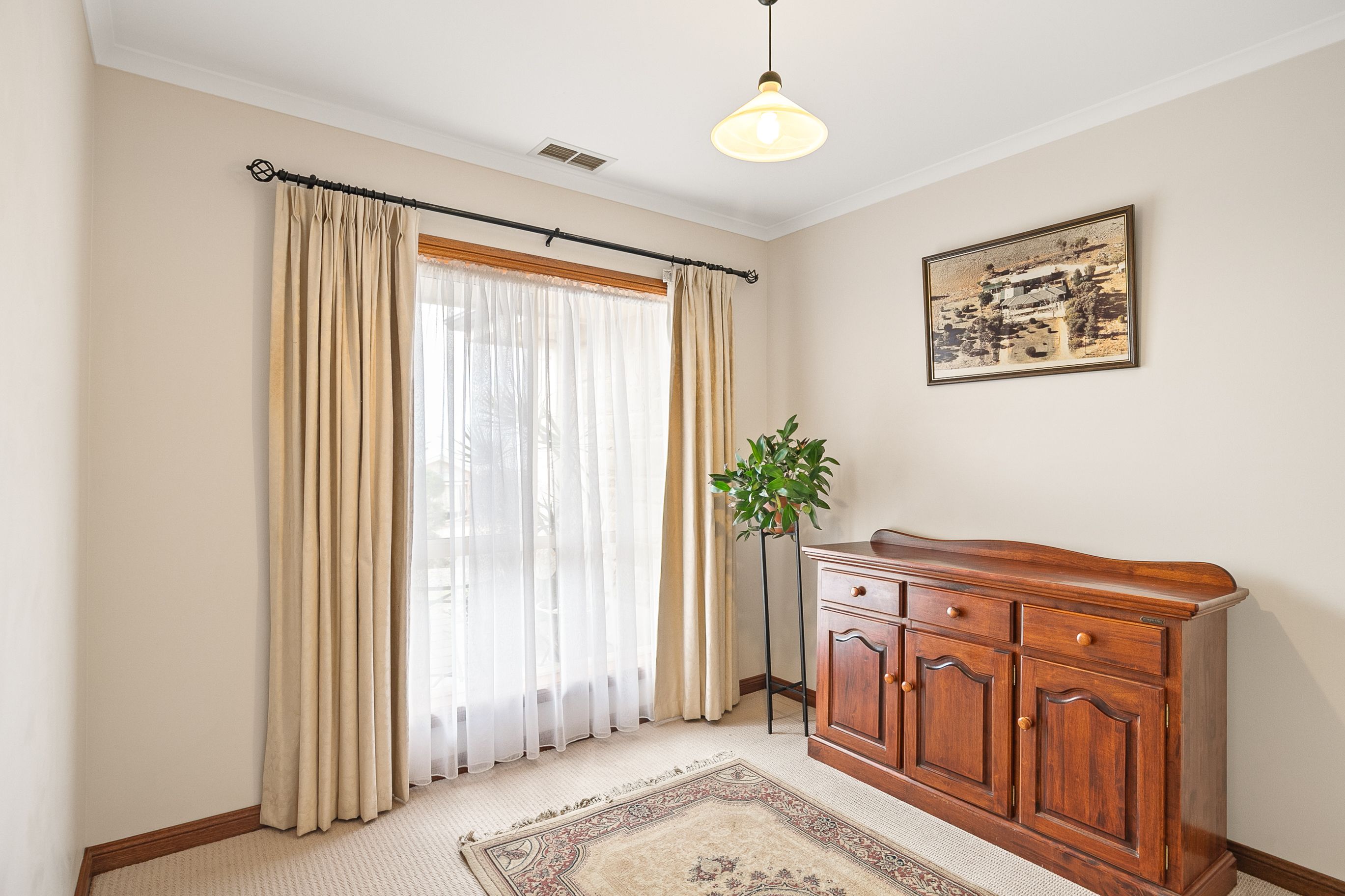 9 Jarvis Street — photo 12 of 16