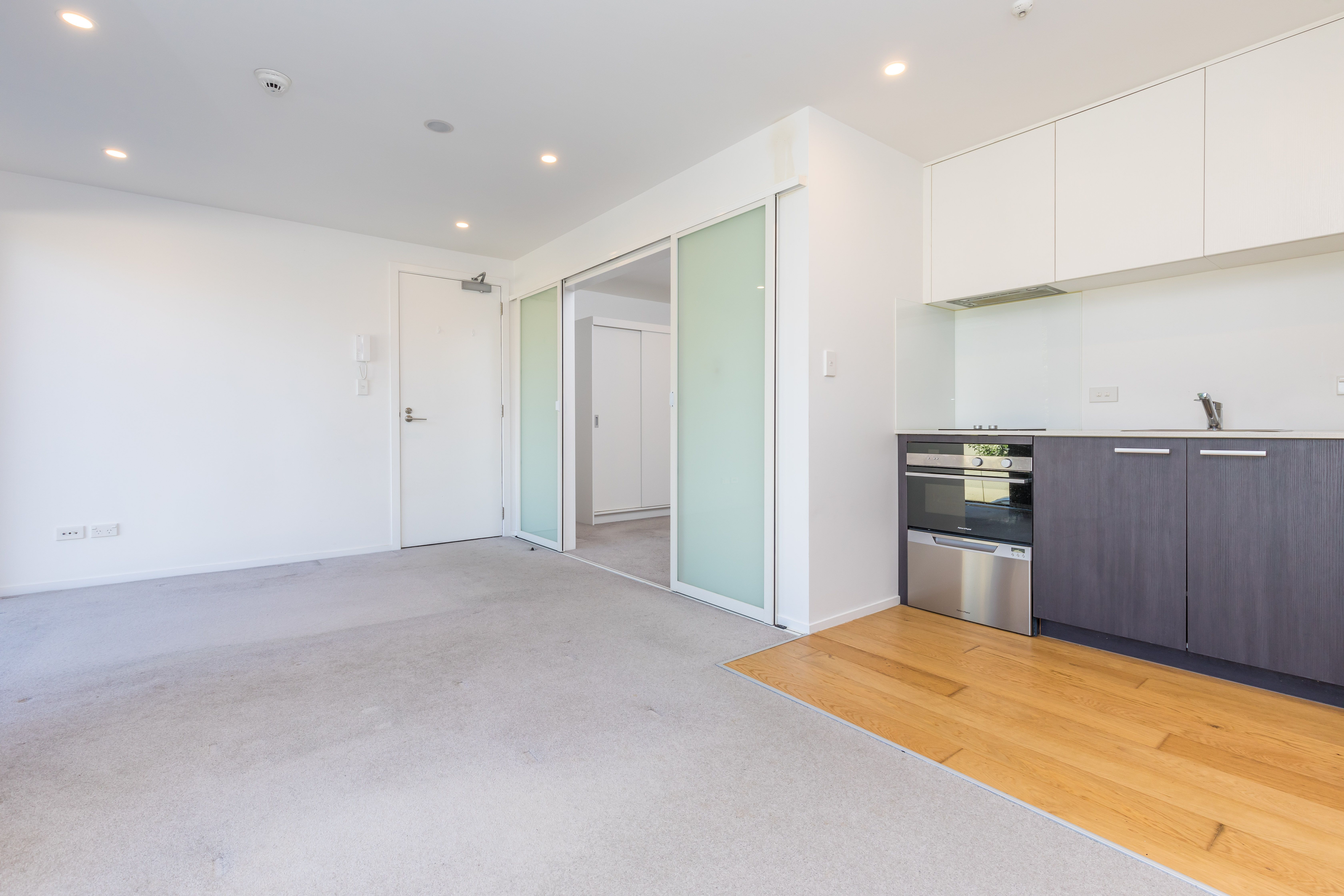 19/8 Thompson Park Road, Mount Wellington, Auckland City