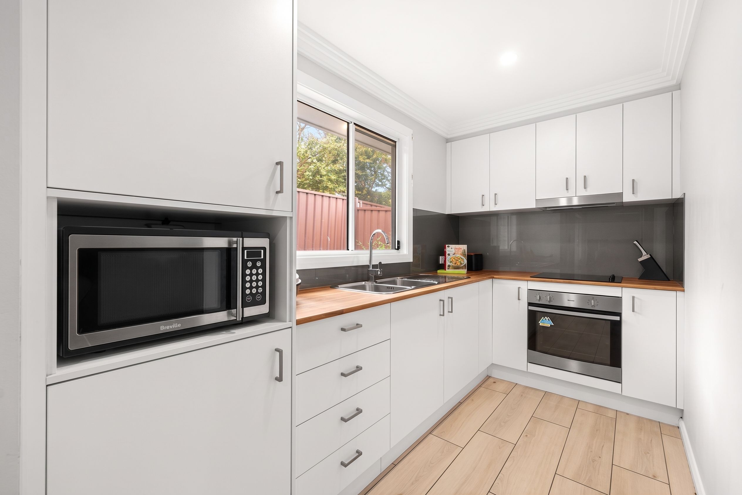 8 & 8A Conder Avenue — photo 12 of 16