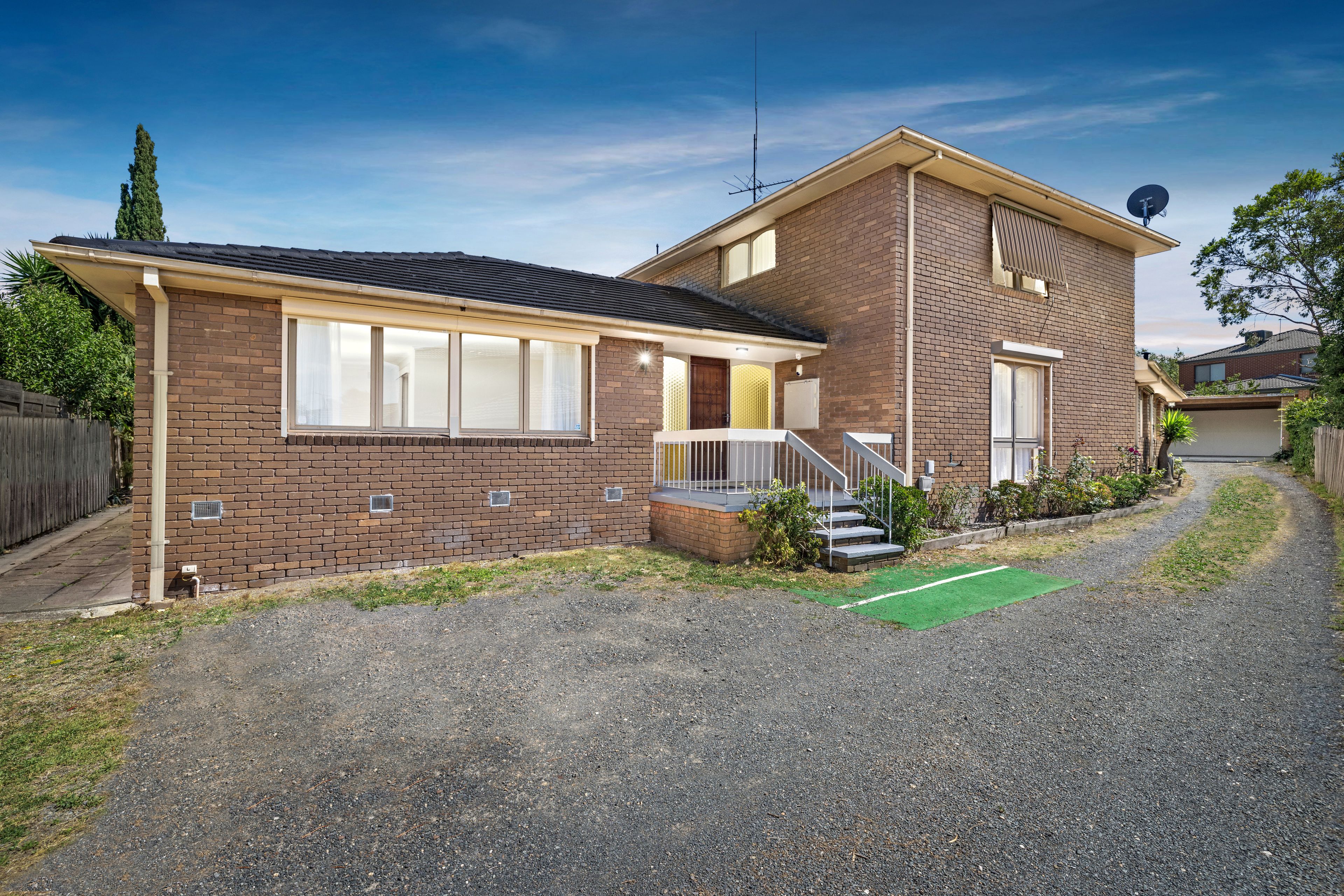 1555 Ferntree Gully Road, Knoxfield VIC 3180