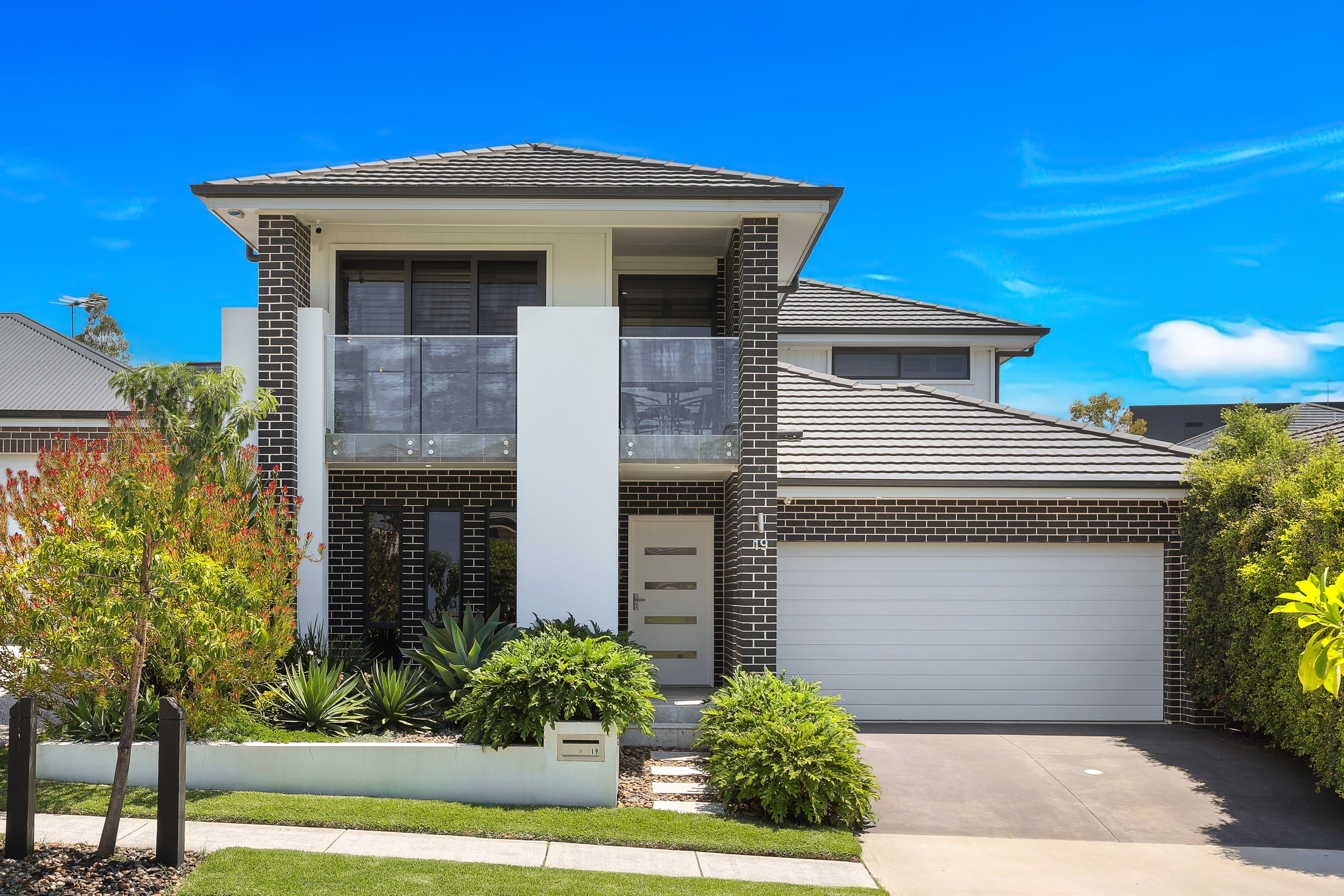 19 Greenhood Crescent, Denham Court, NSW 2565