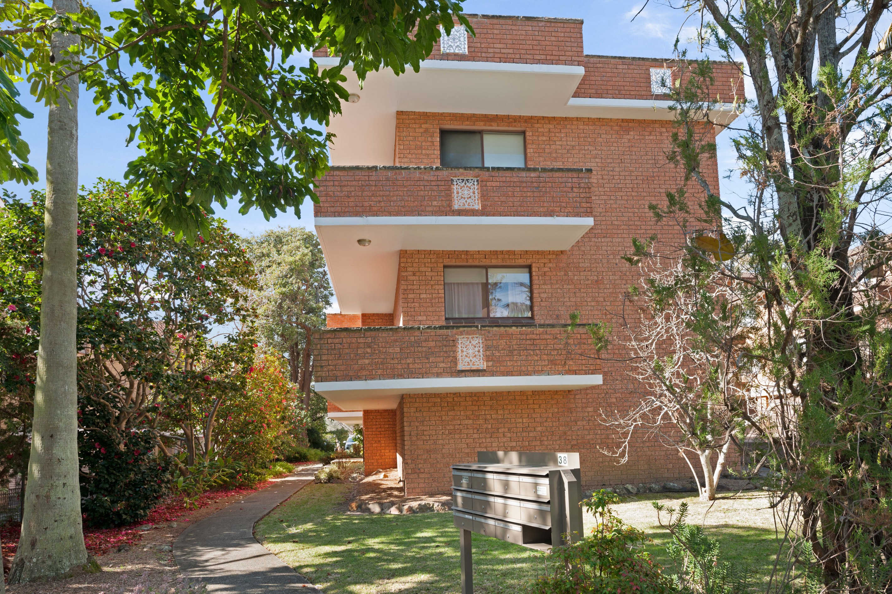 2/38 Albert Street, Hornsby, NSW 2077