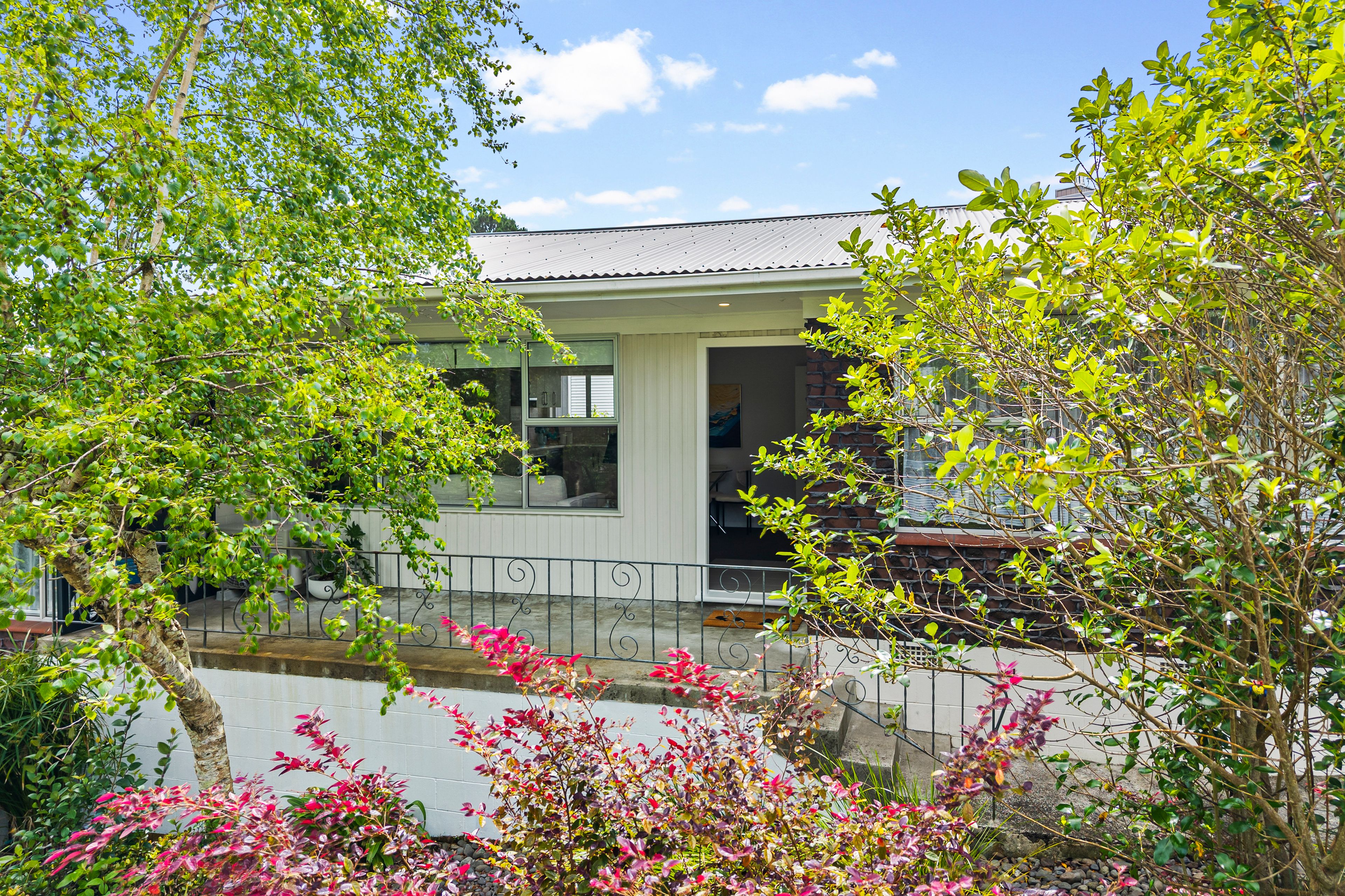 2/59 Newington Road, Henderson, Waitakere City