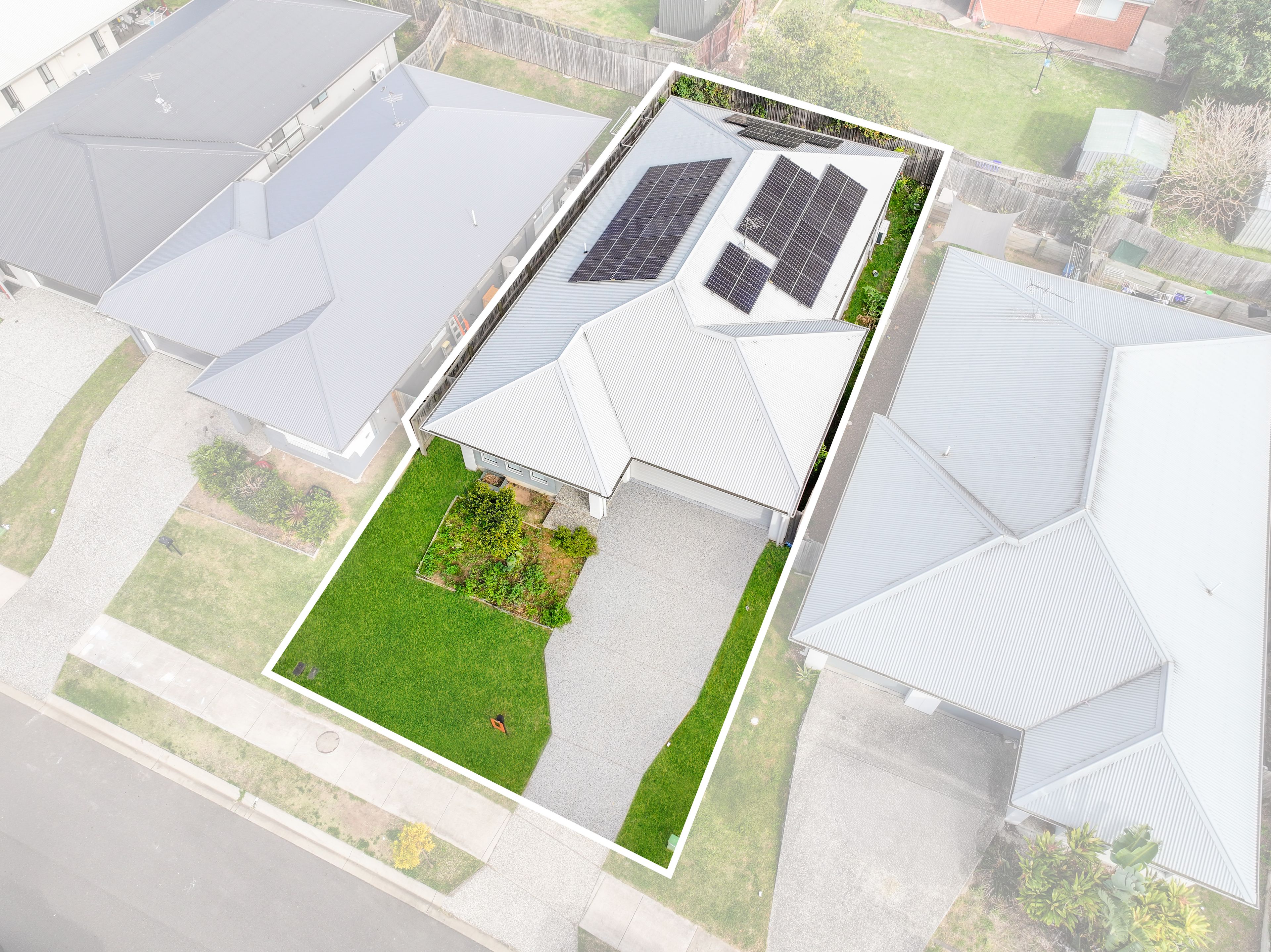 41 Wright Crescent — photo 15 of 18