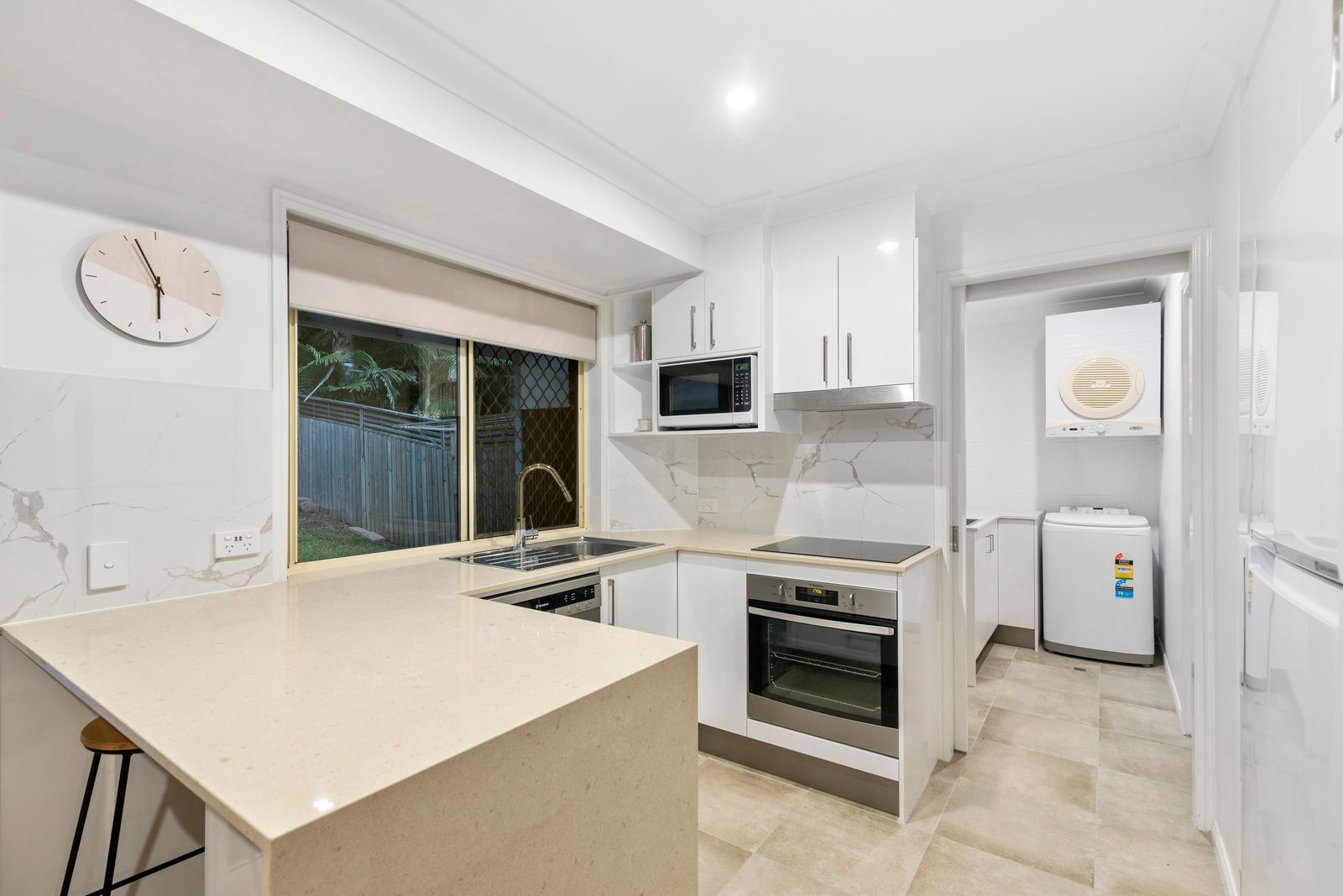 9 Kingia Court, Burleigh Heads QLD 4220