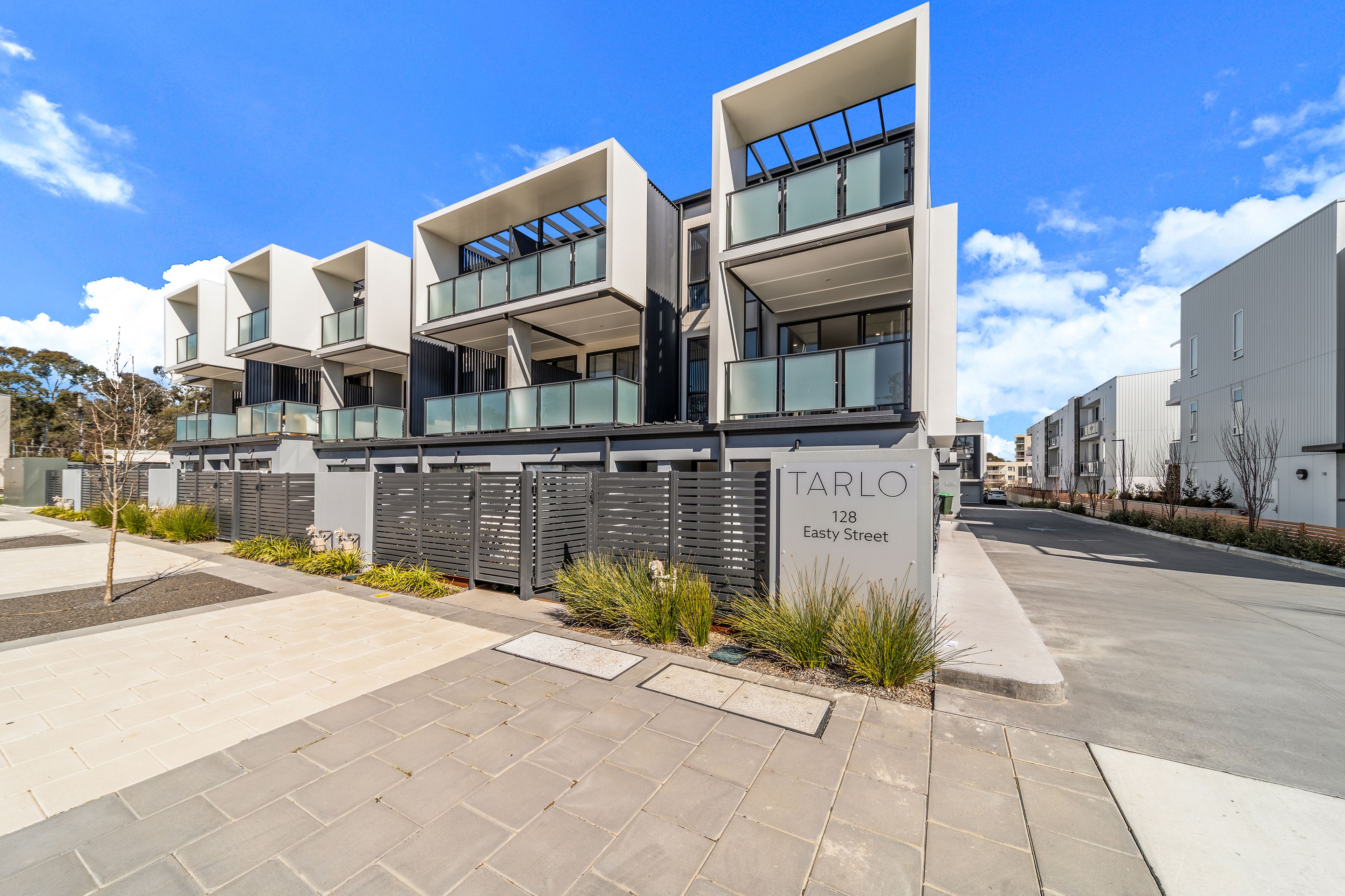 29/128 Easty Street, Phillip, ACT 2606