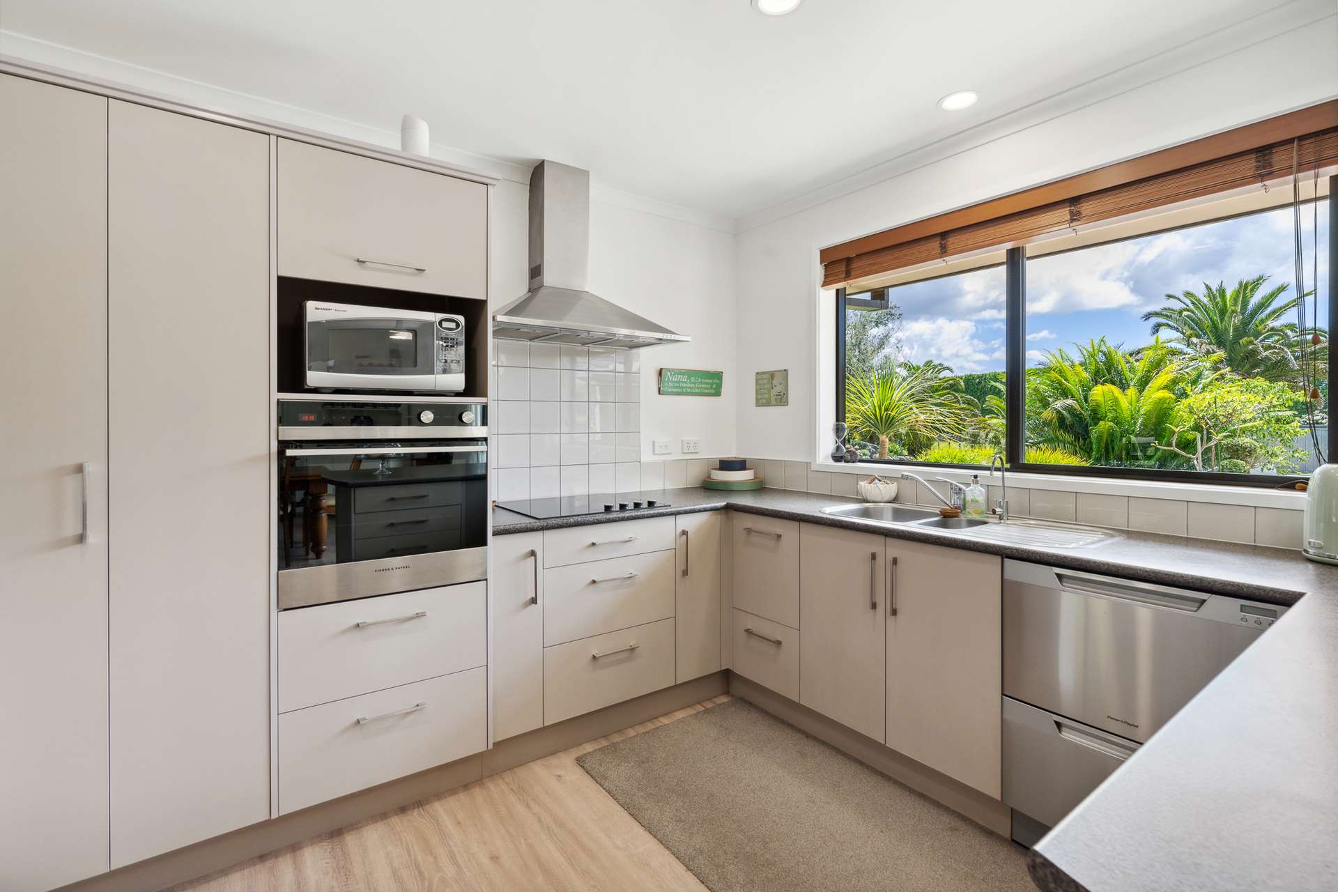 593 Ngunguru Road photo 5