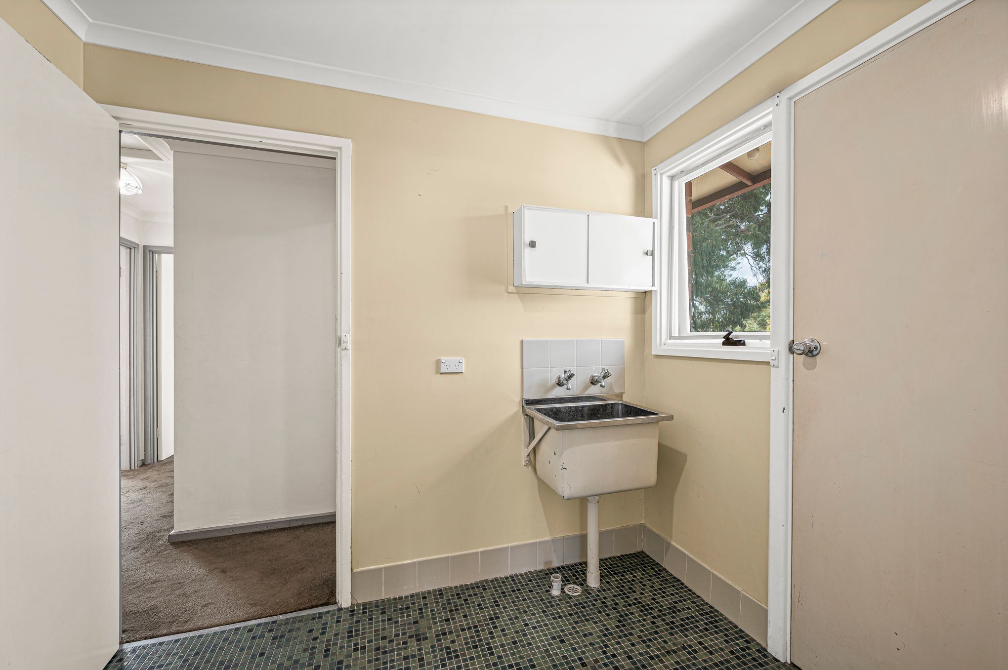14 Copernicus Road — photo 19 of 30