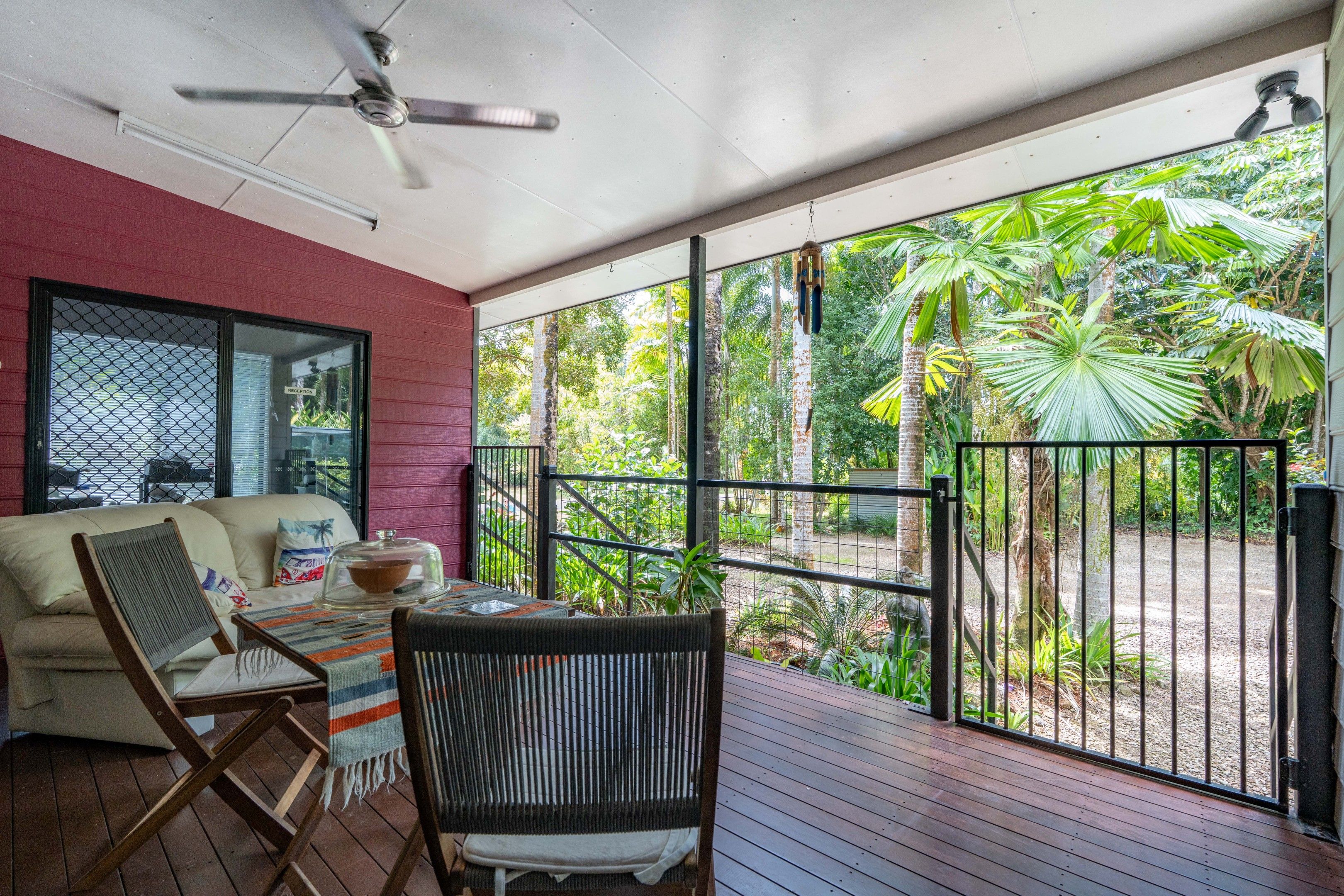 3 Spurwood Close — photo 19 of 30