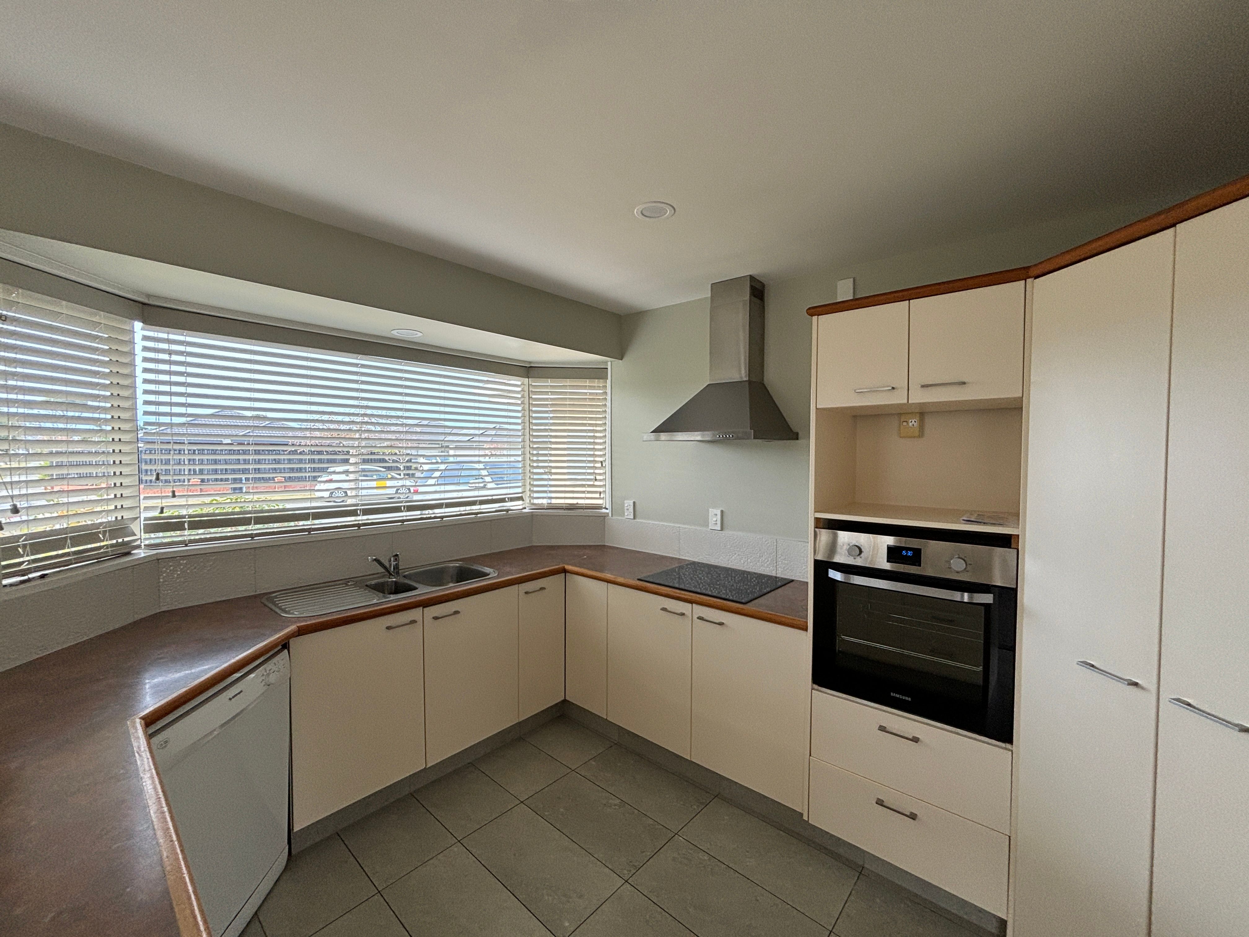 31 Rue De La Mare, Parklands, Christchurch City