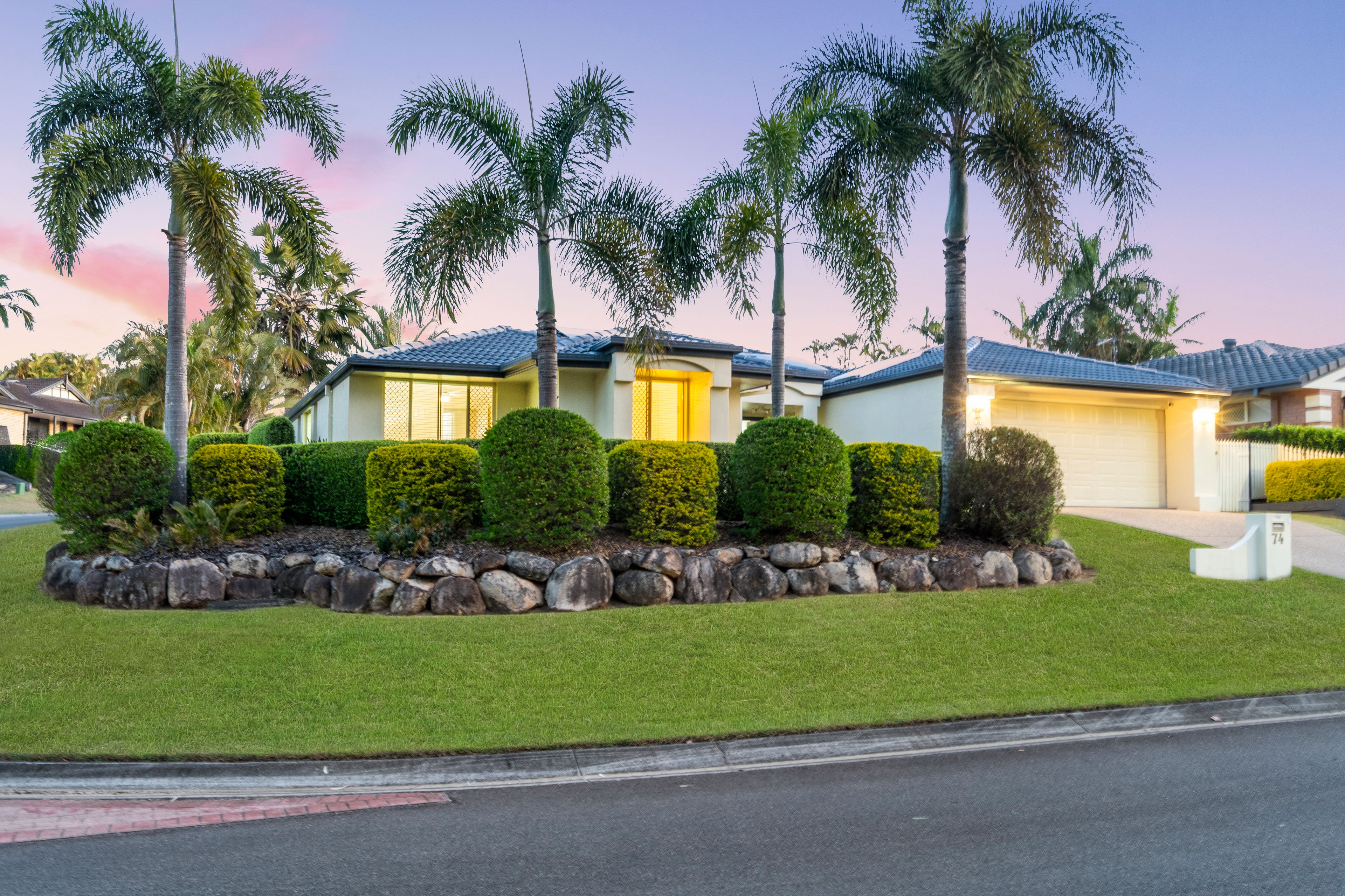 74 Boondooma Circuit, Albany Creek, QLD 4035