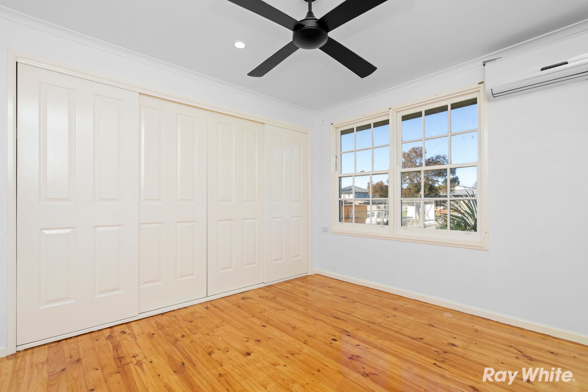 2 Meads Place — photo 7 of 10
