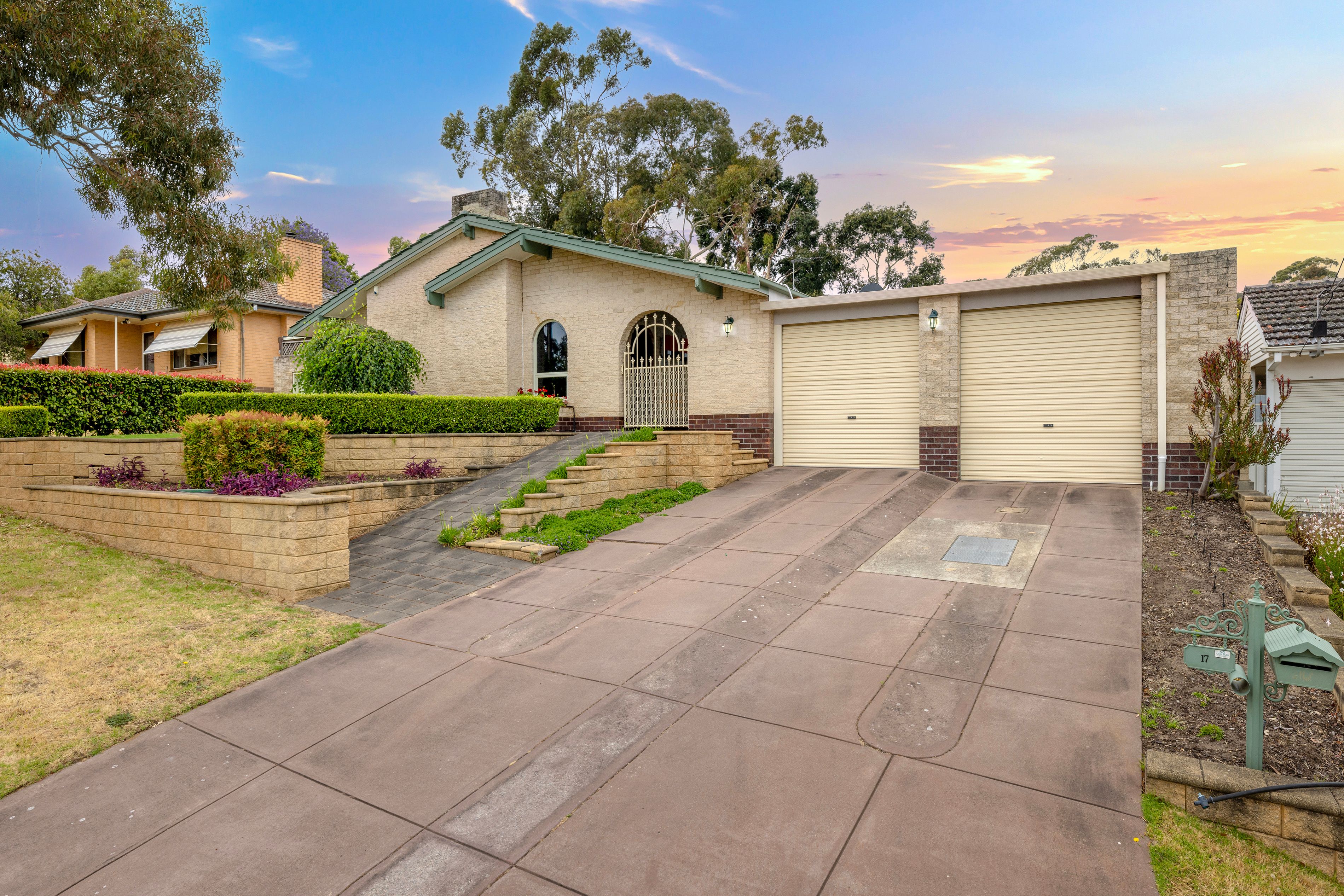17 Waitara Road, Banksia Park, SA 5091