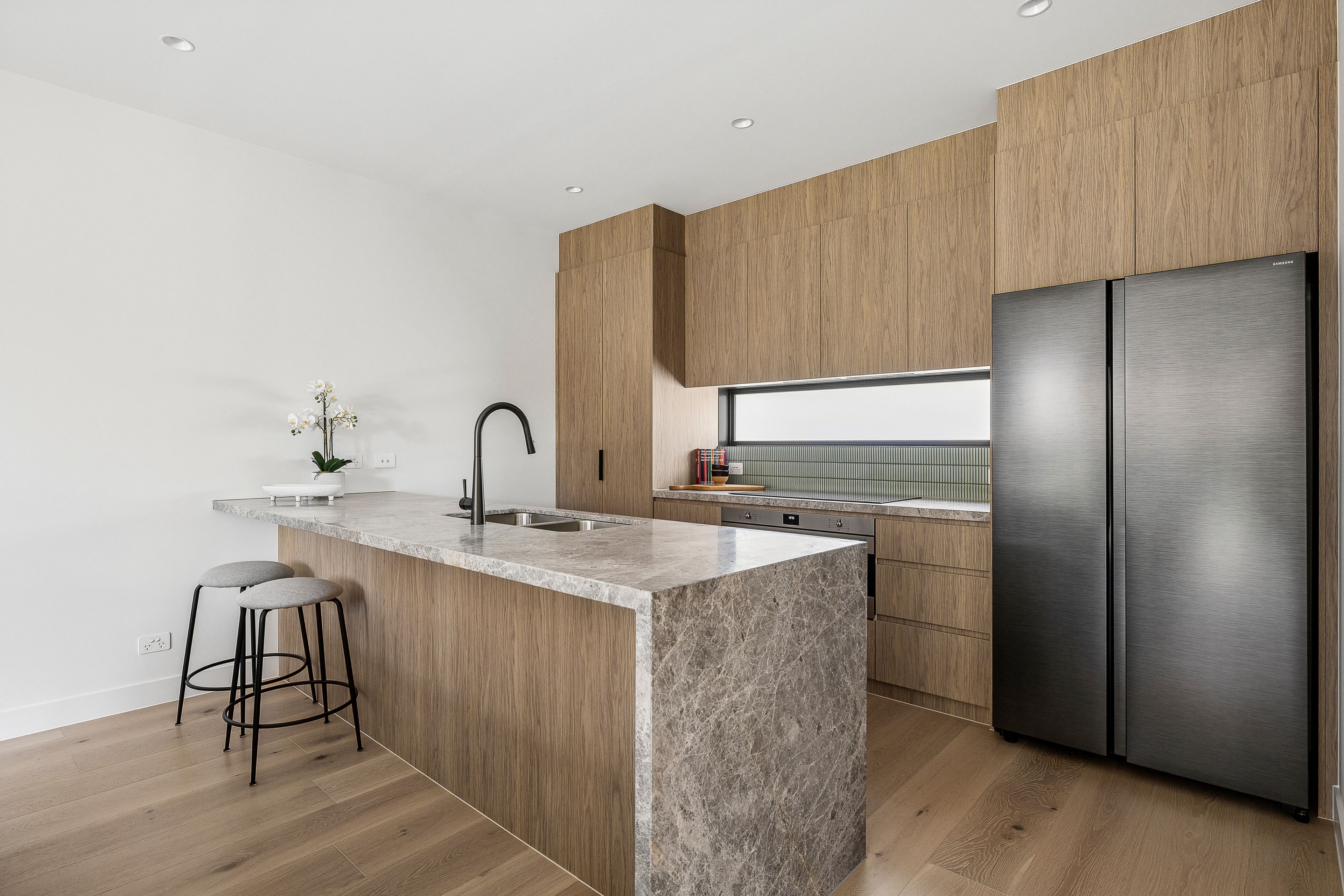 2/9 Wilmot Street — photo 3 of 11