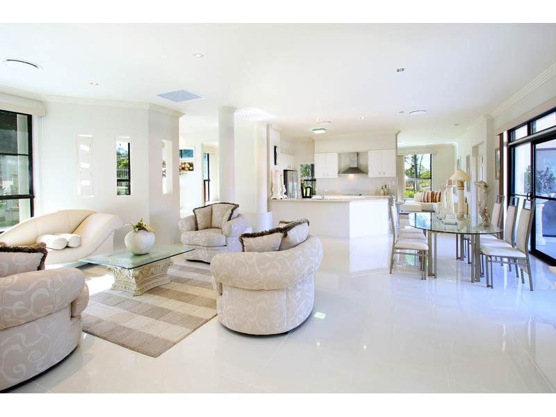 4 Darien Street, Bridgeman Downs, QLD 4035