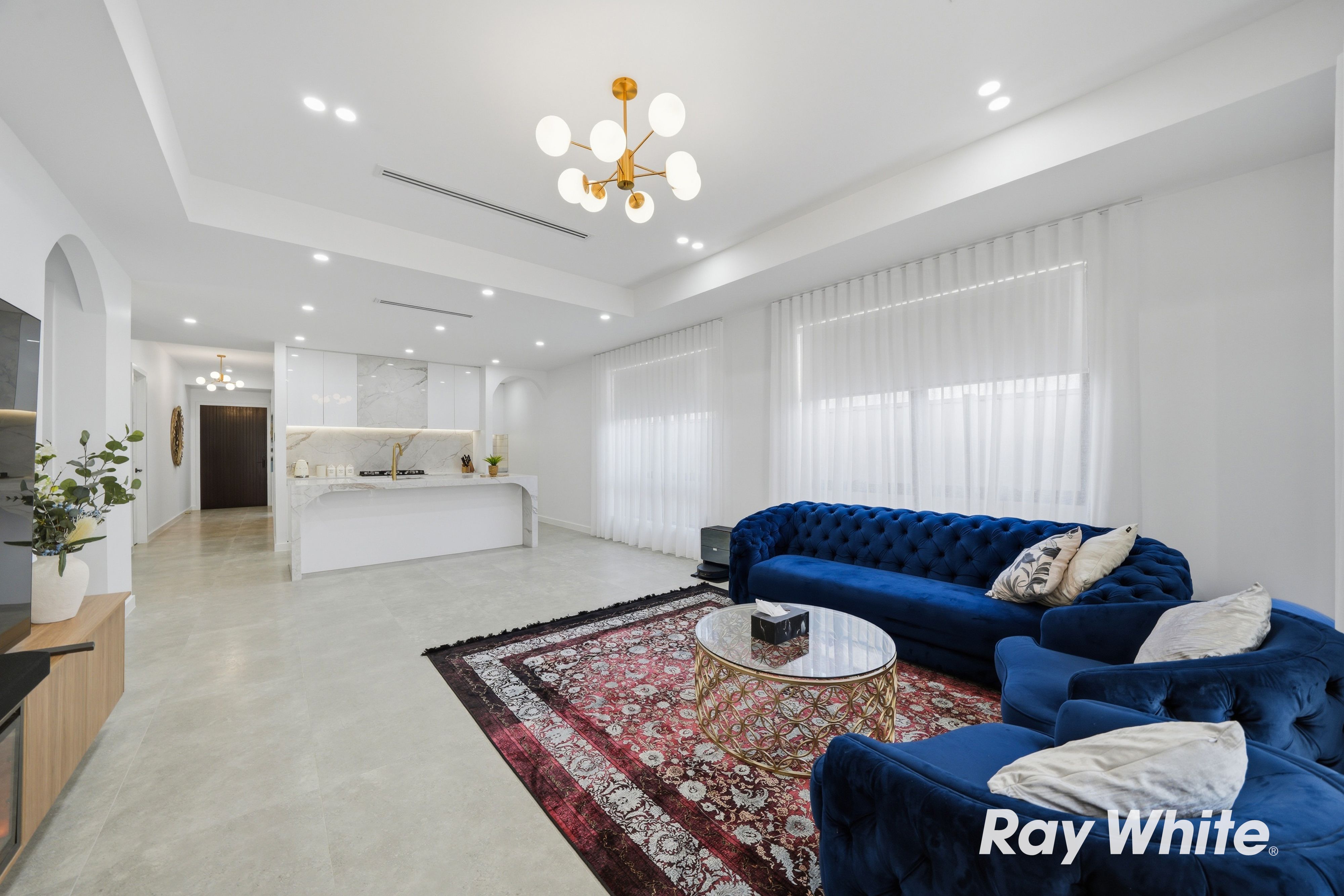 26 Axillaris Street — photo 4 of 11