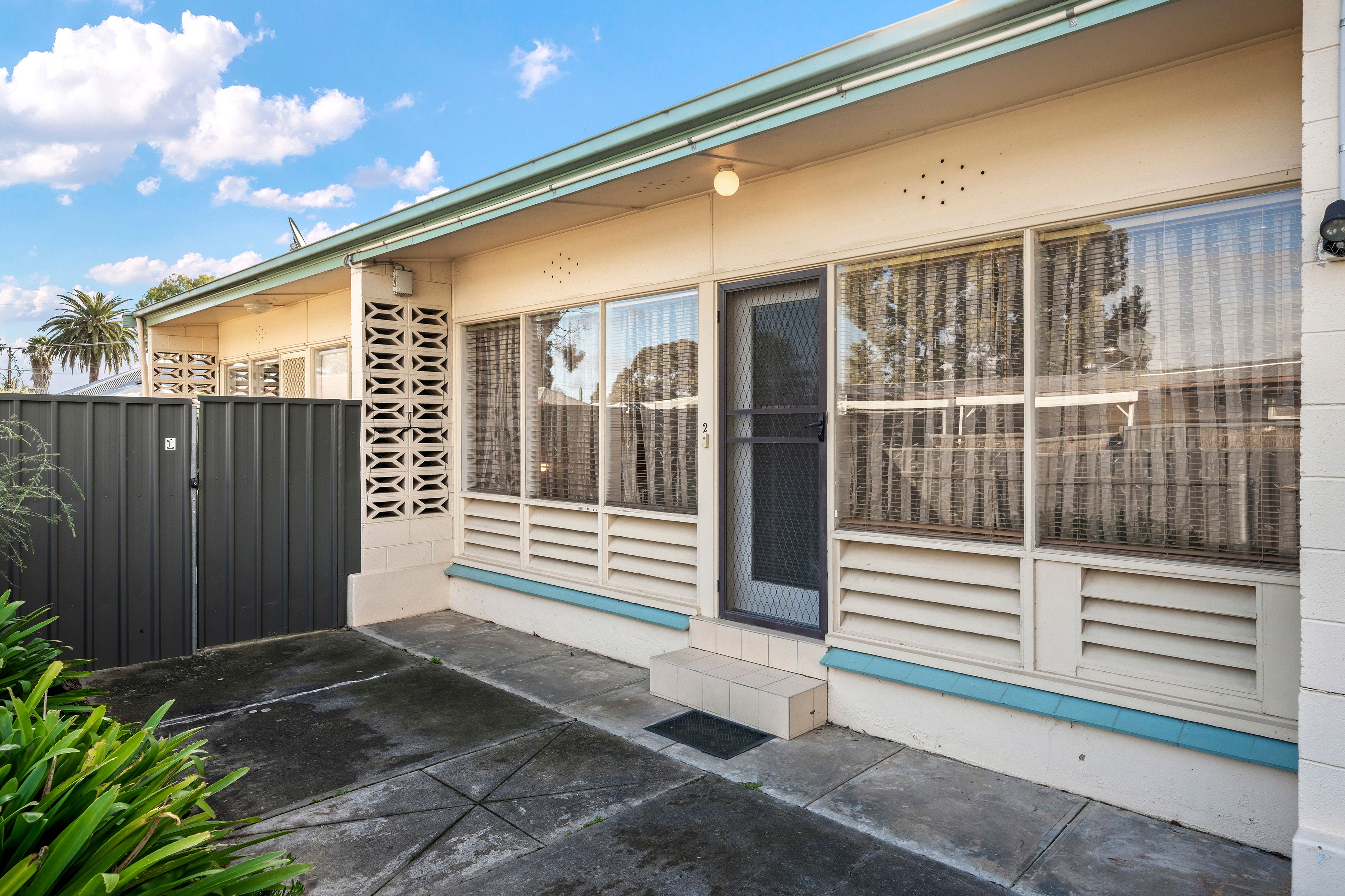121 Nelson Road, Valley View SA 5093