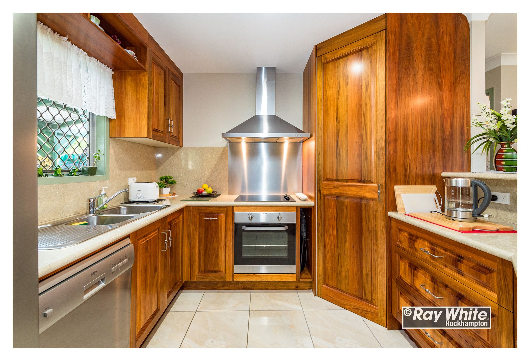 42 Capricorn Crescent, Norman Gardens, QLD 4701