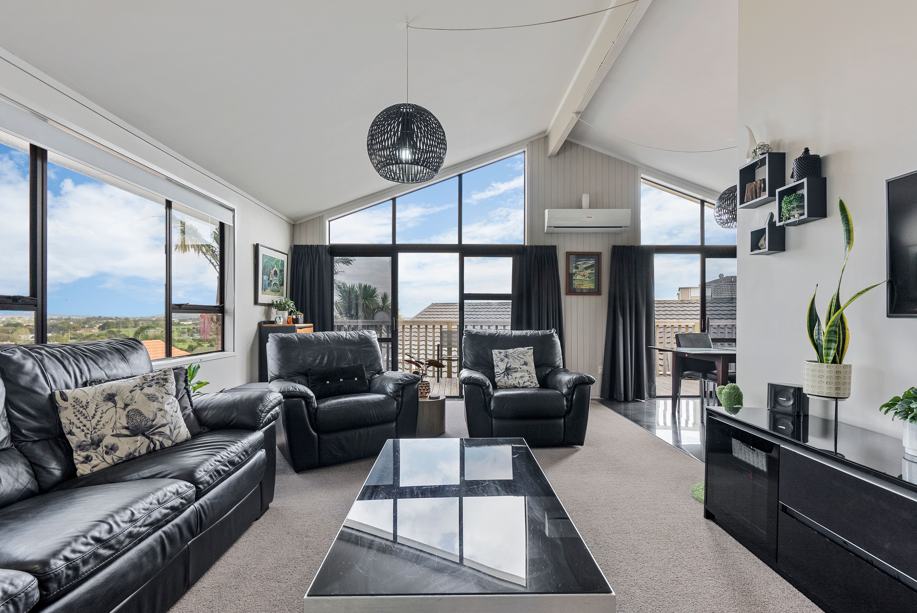 1/21 Gwenand Place, Botany Downs, Manukau City