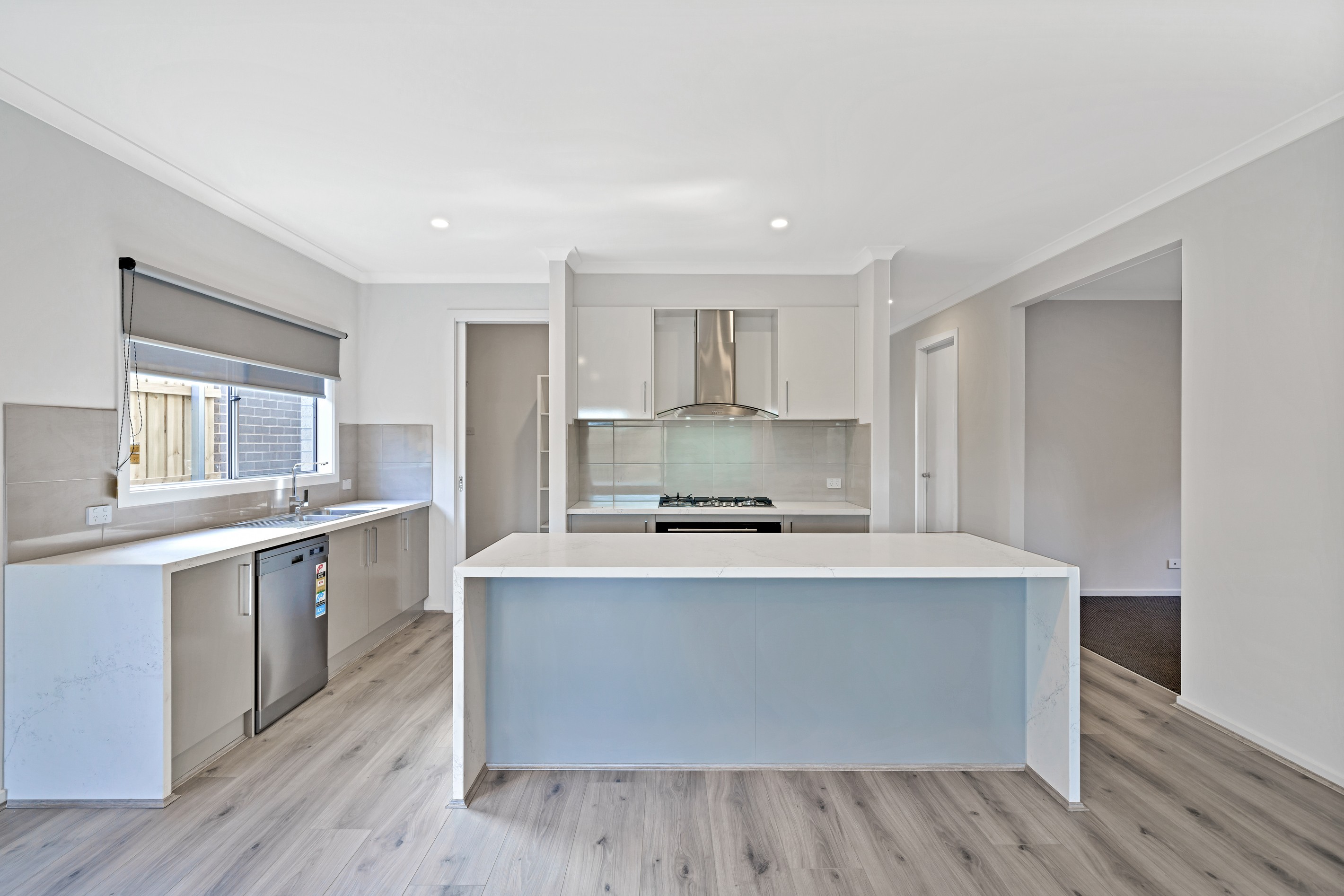 16 Saldi Street, Clyde North, VIC 3978