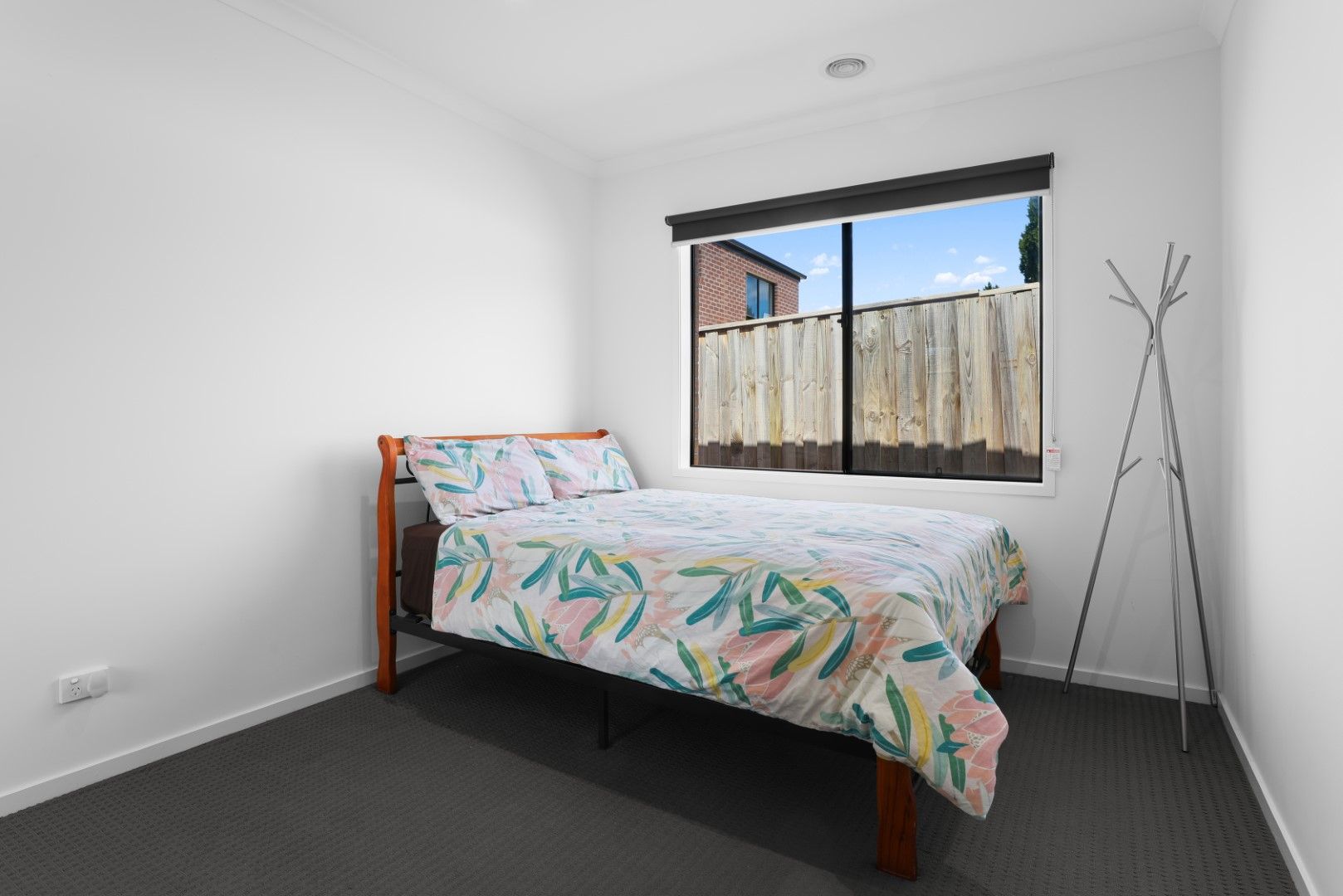8 Ada Court — photo 8 of 14