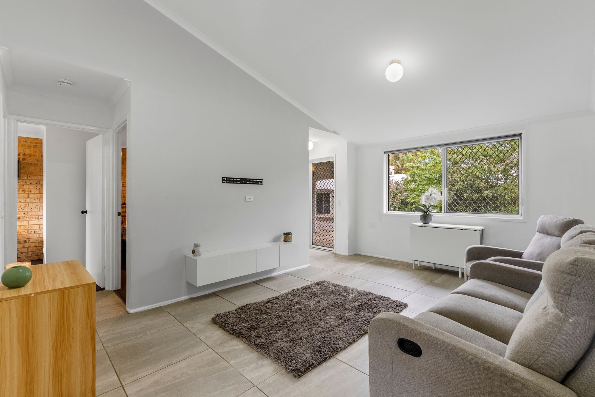 8/11 Monash Road, Loganlea, QLD 4131