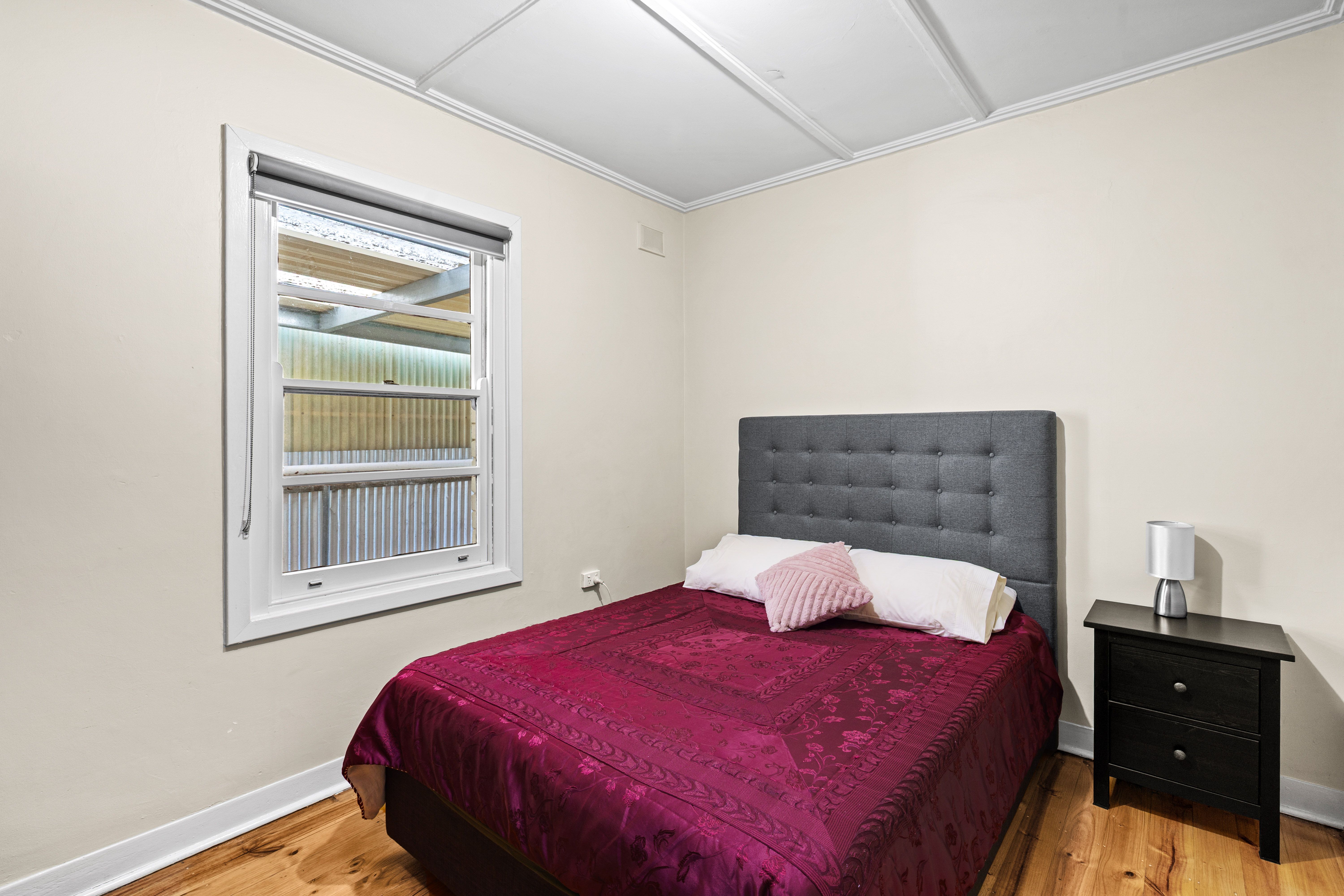 25 Garland Avenue — photo 10 of 22